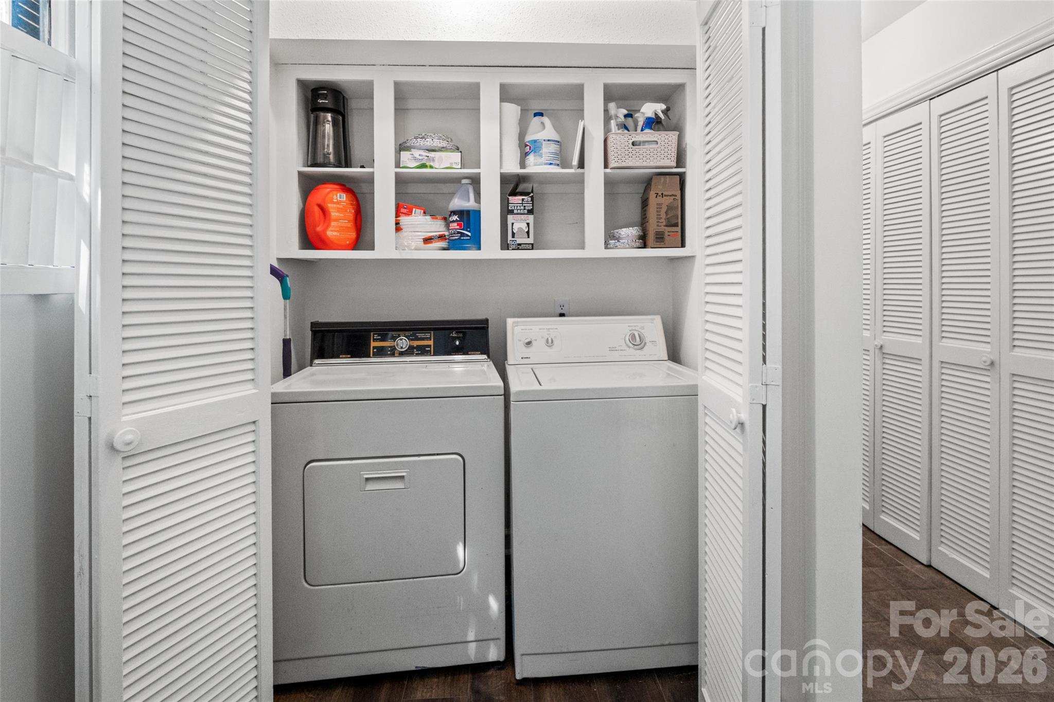 6100 Honeysuckle Lane Property Photo 17