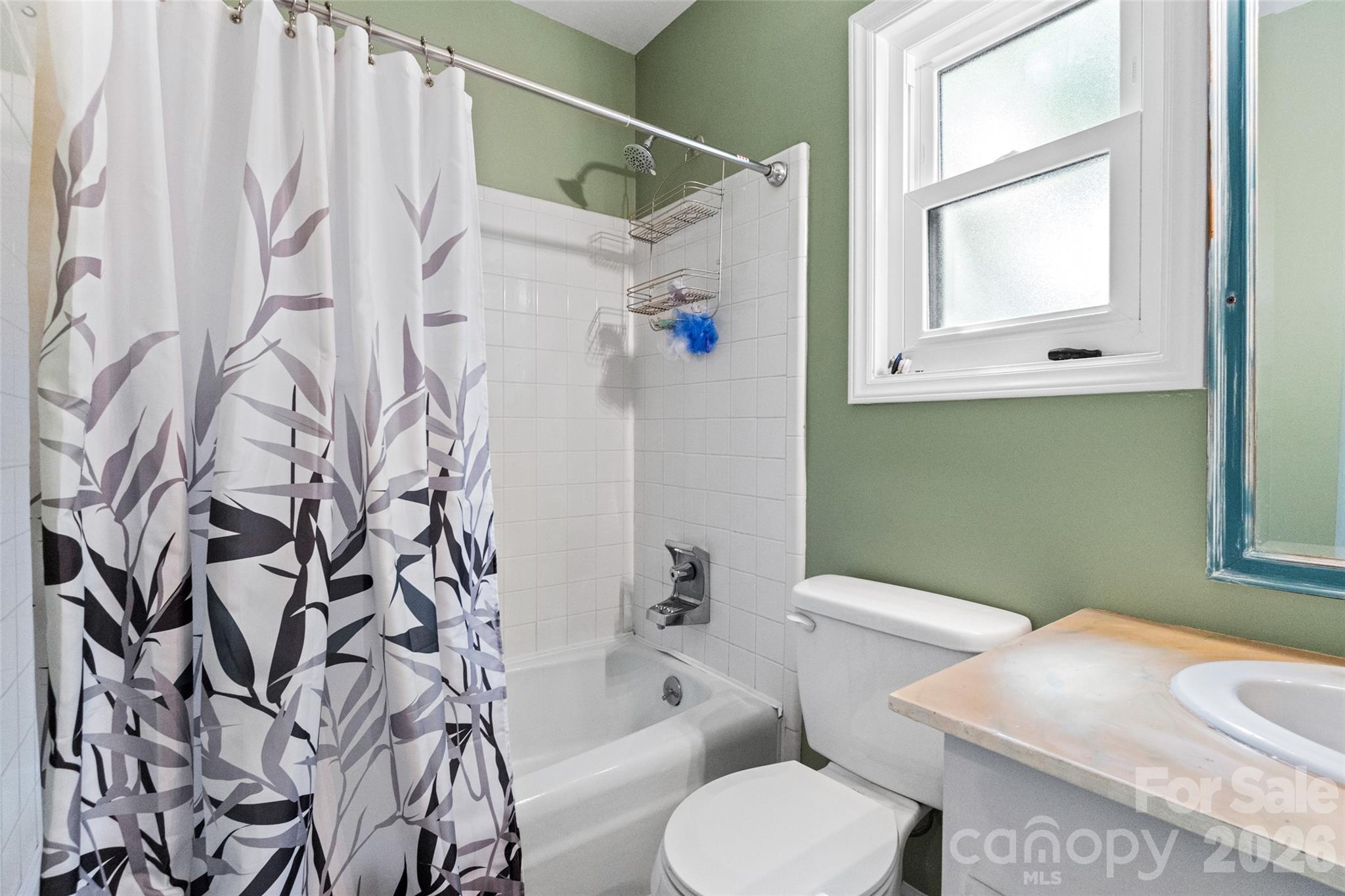 6100 Honeysuckle Lane Property Photo 31