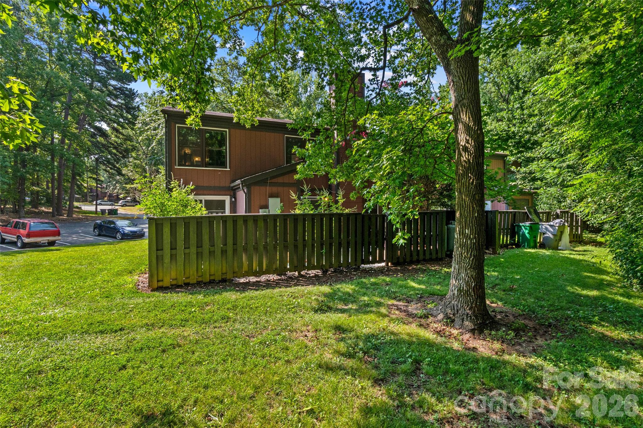 6100 Honeysuckle Lane Property Photo 37