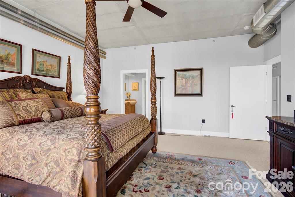 505 E 6th Street 701 Property Photo 18