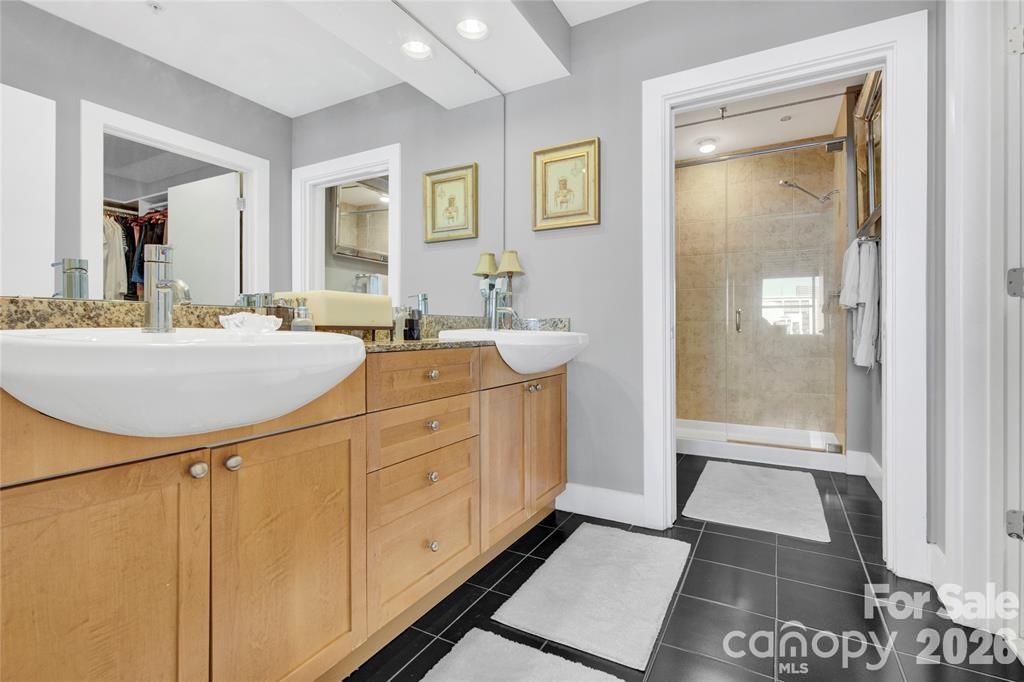 505 E 6th Street 701 Property Photo 20