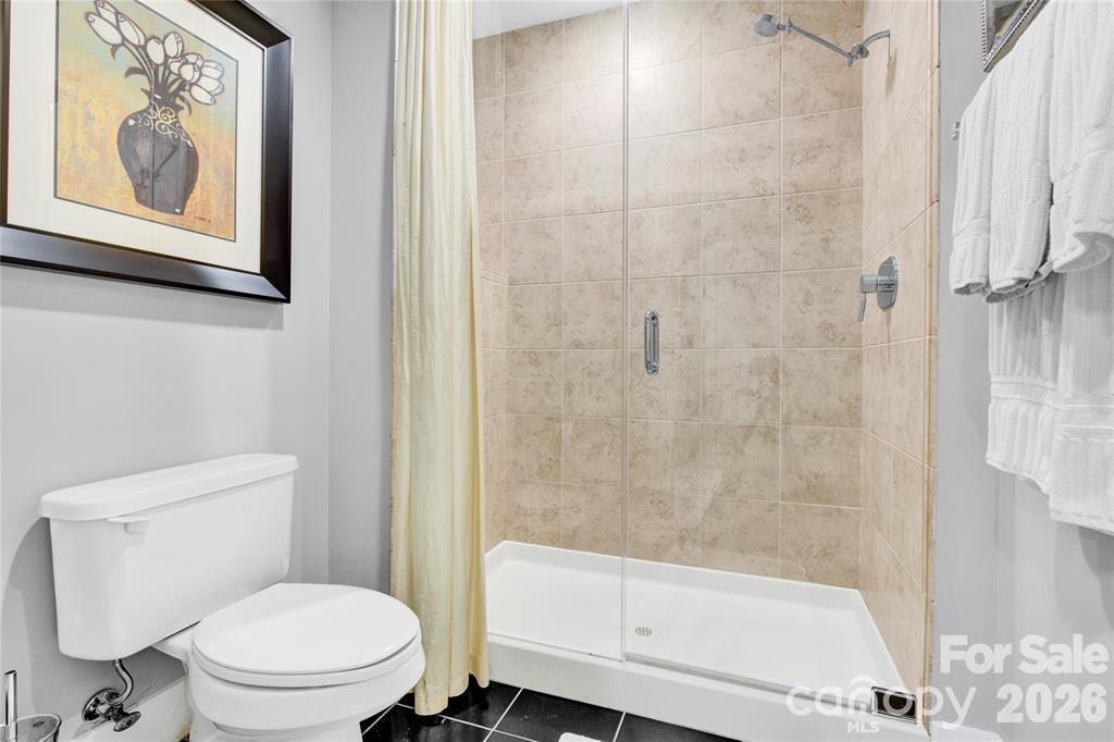 505 E 6th Street 701 Property Photo 24