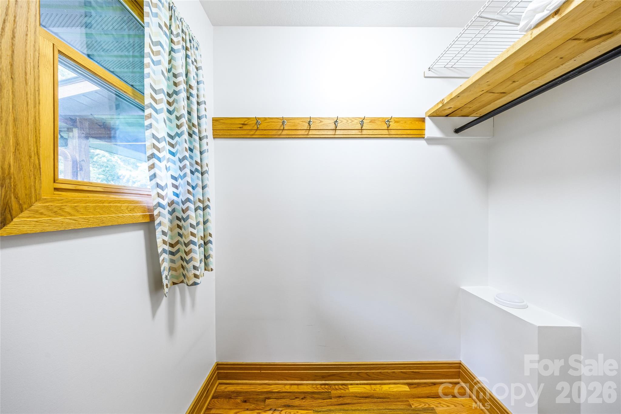 464 Governors View Road Property Photo 17