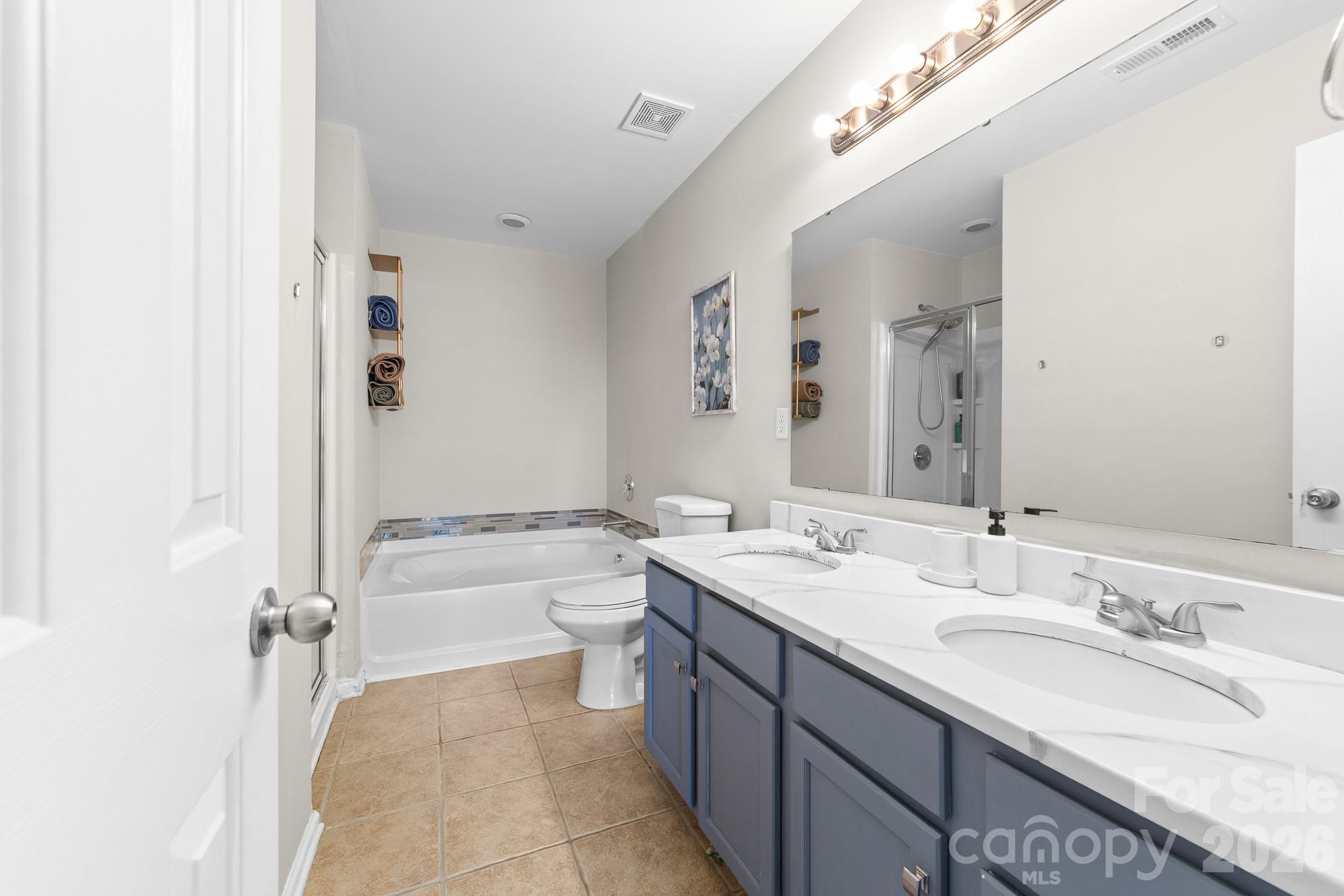 1525 Ladora Drive Property Photo 18