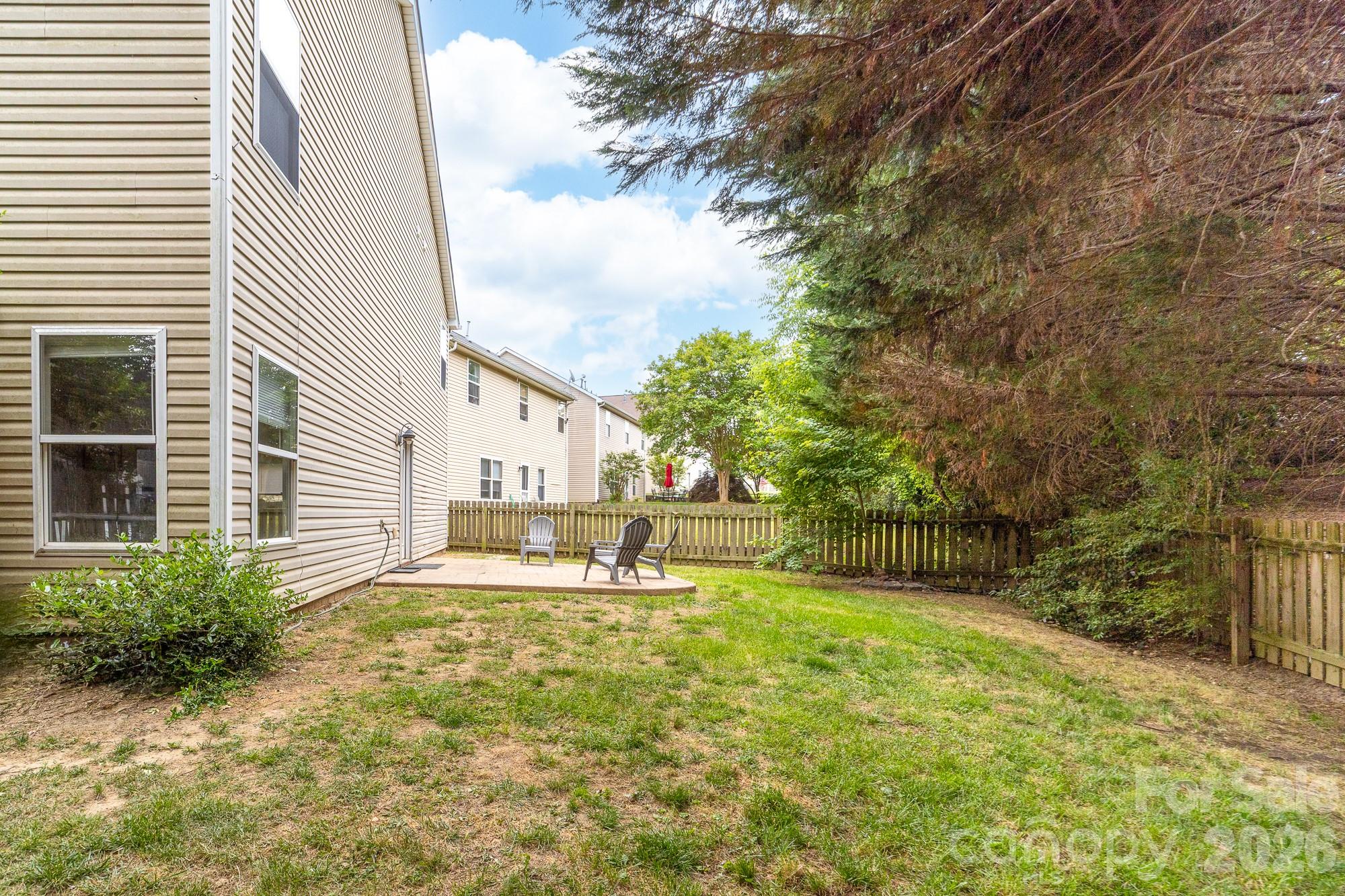 1525 Ladora Drive Property Photo 25