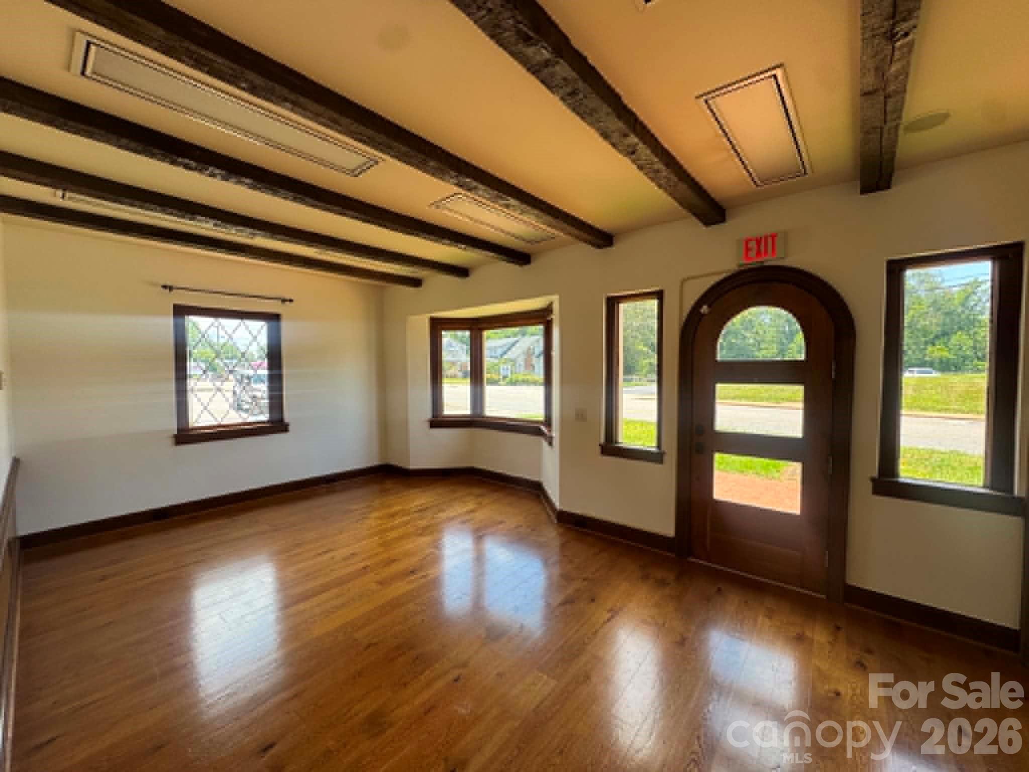 656 N Bridge Street Property Photo 13