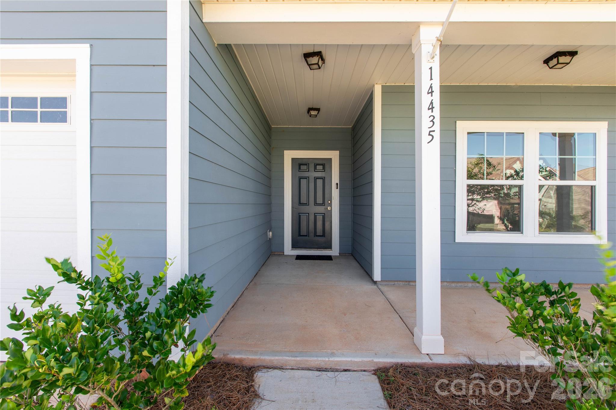 14435 Maritime Drive Property Photo 4