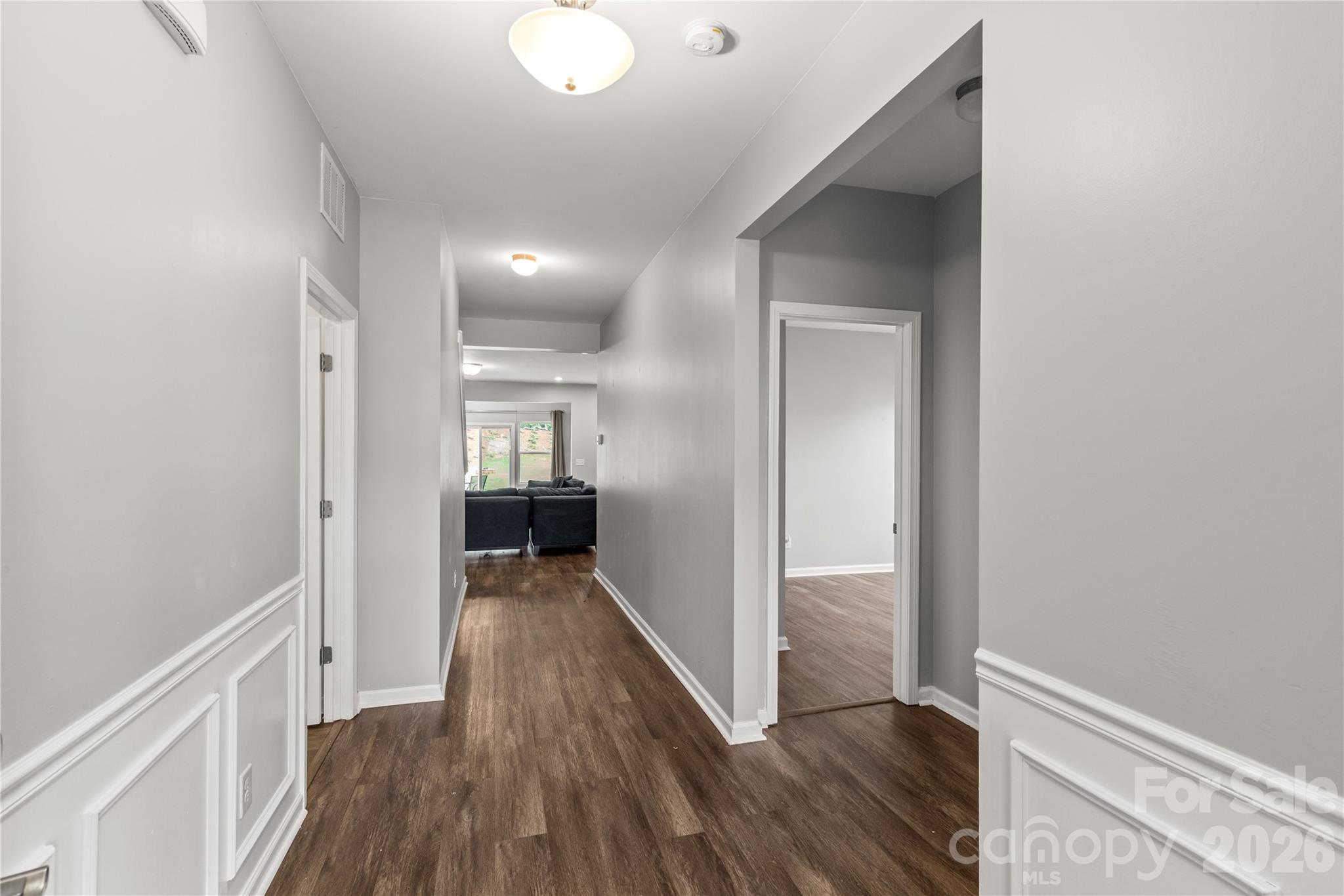 14435 Maritime Drive Property Photo 5