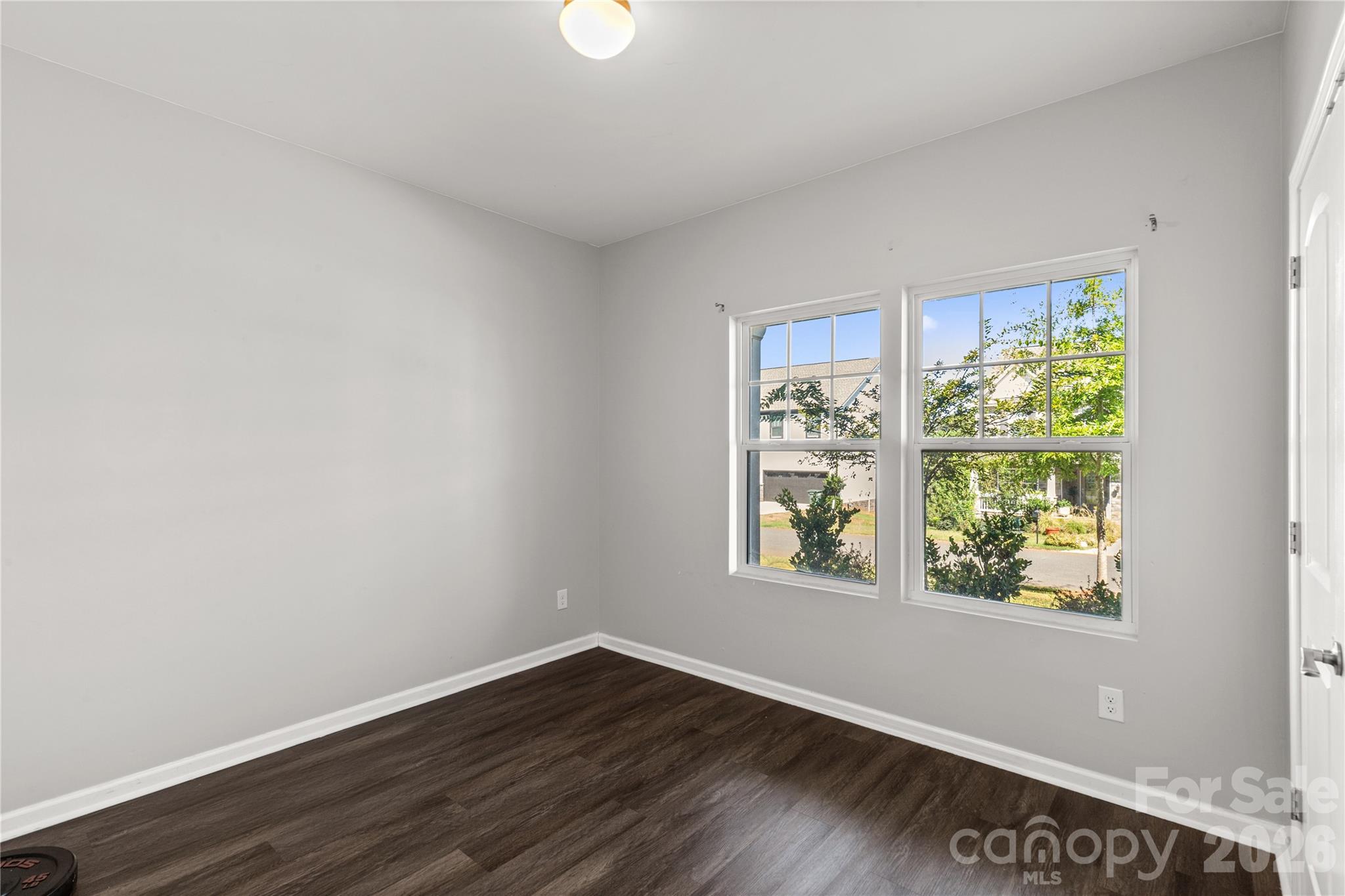 14435 Maritime Drive Property Photo 7