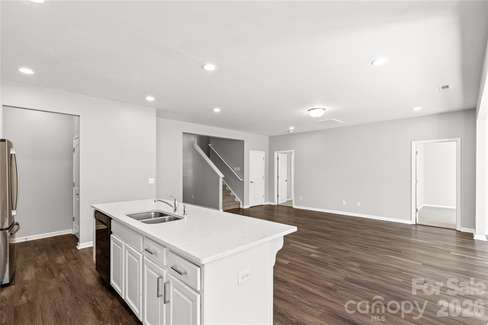 14435 Maritime Drive Property Photo 14
