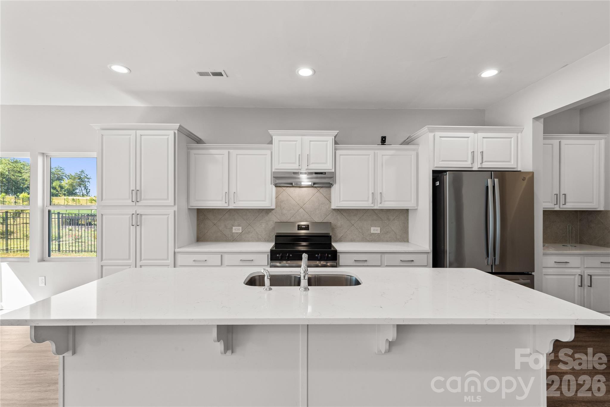 14435 Maritime Drive Property Photo 16