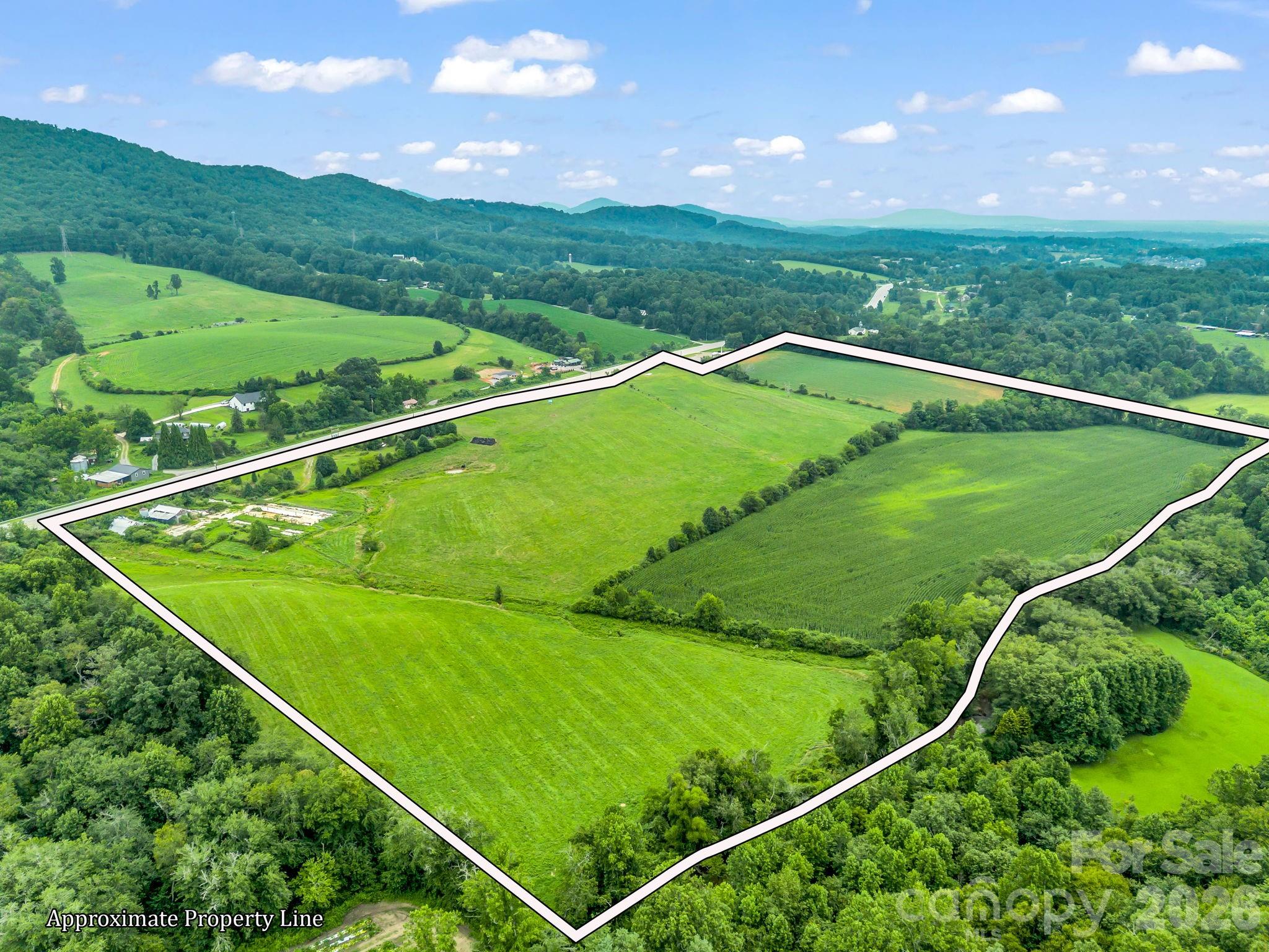 7513 Boylston Highway Property Photo 8