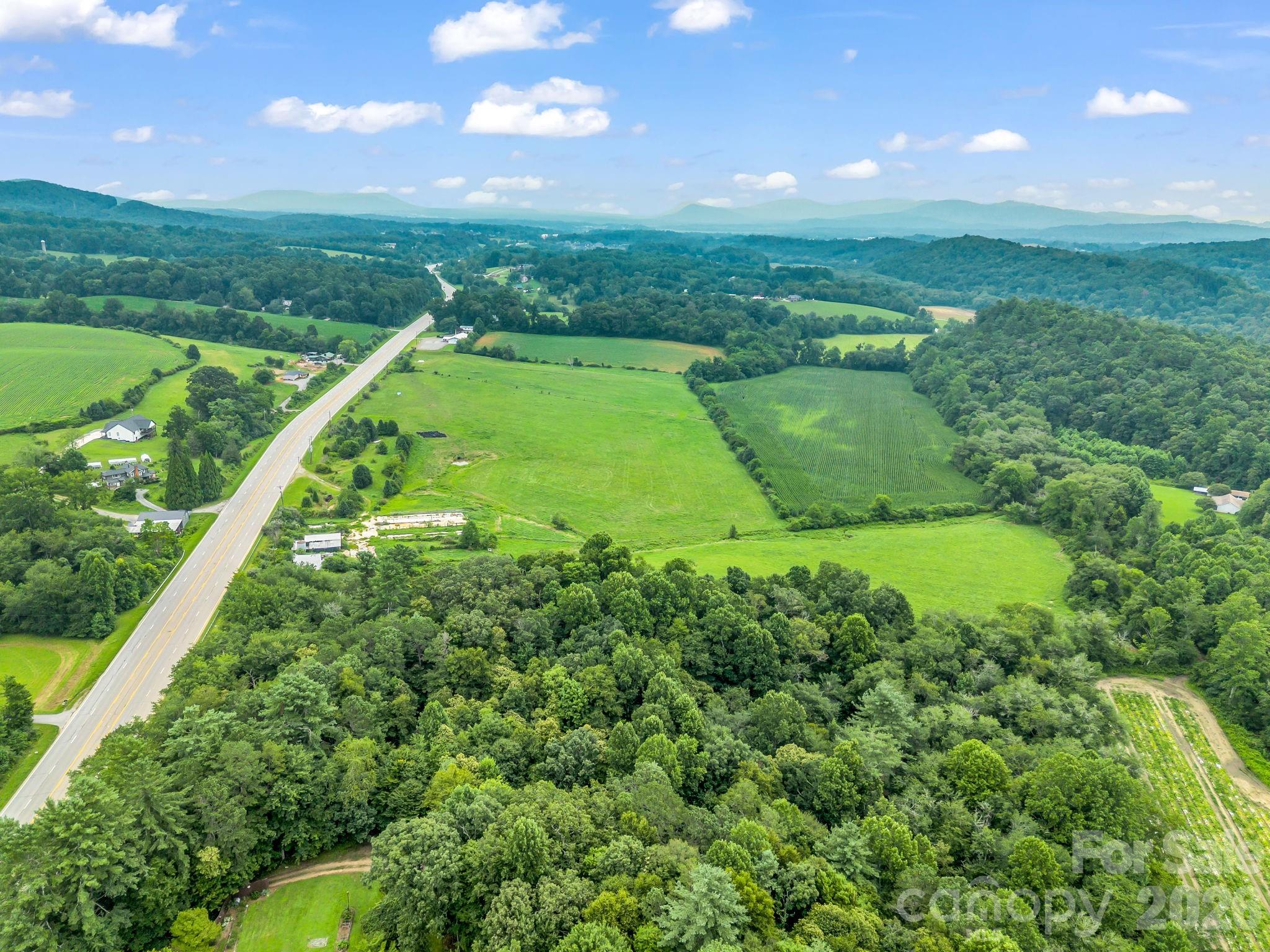 7513 Boylston Highway Property Photo 12