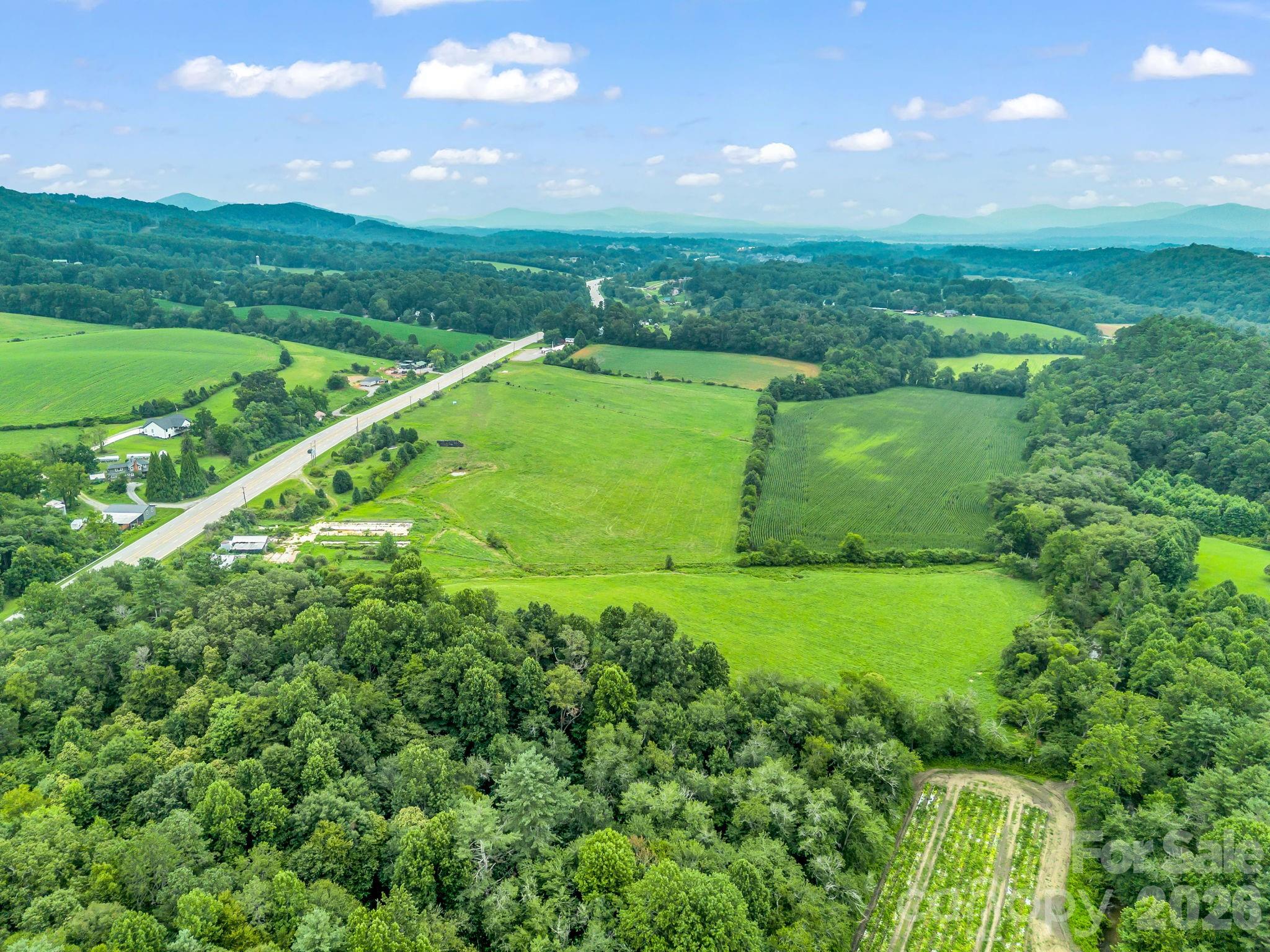 7513 Boylston Highway Property Photo 13