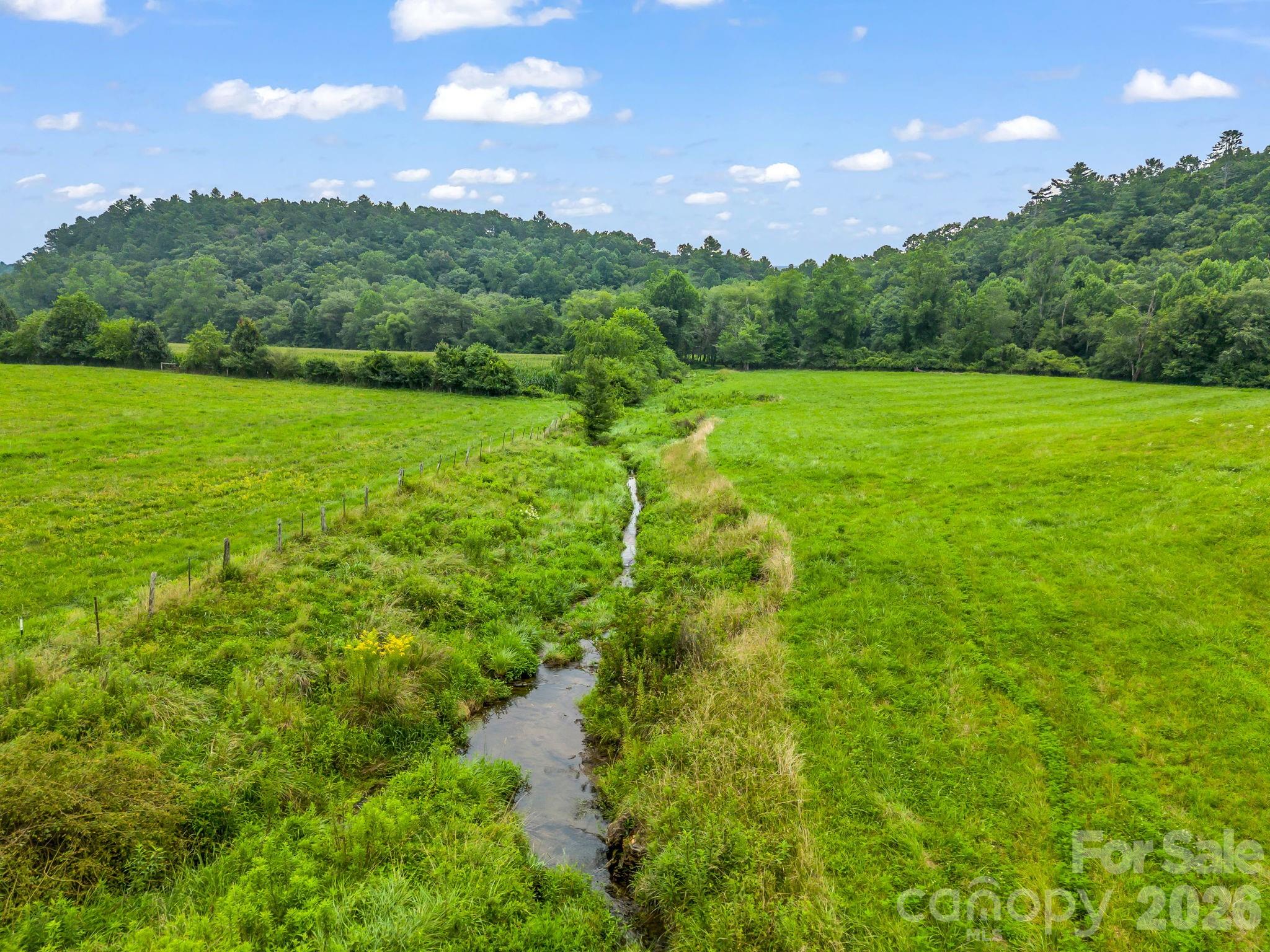 7513 Boylston Highway Property Photo 18
