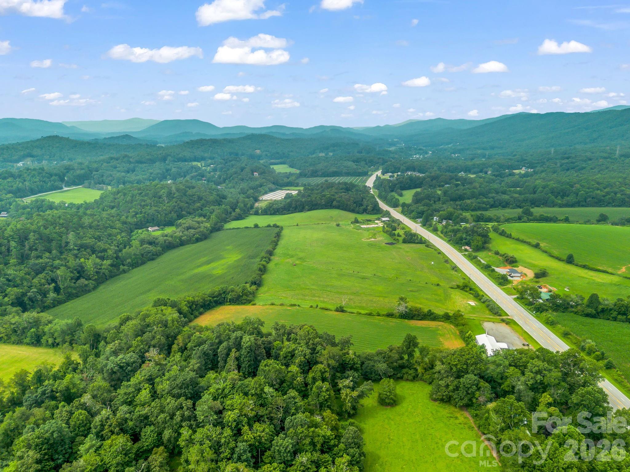 7513 Boylston Highway Property Photo 28