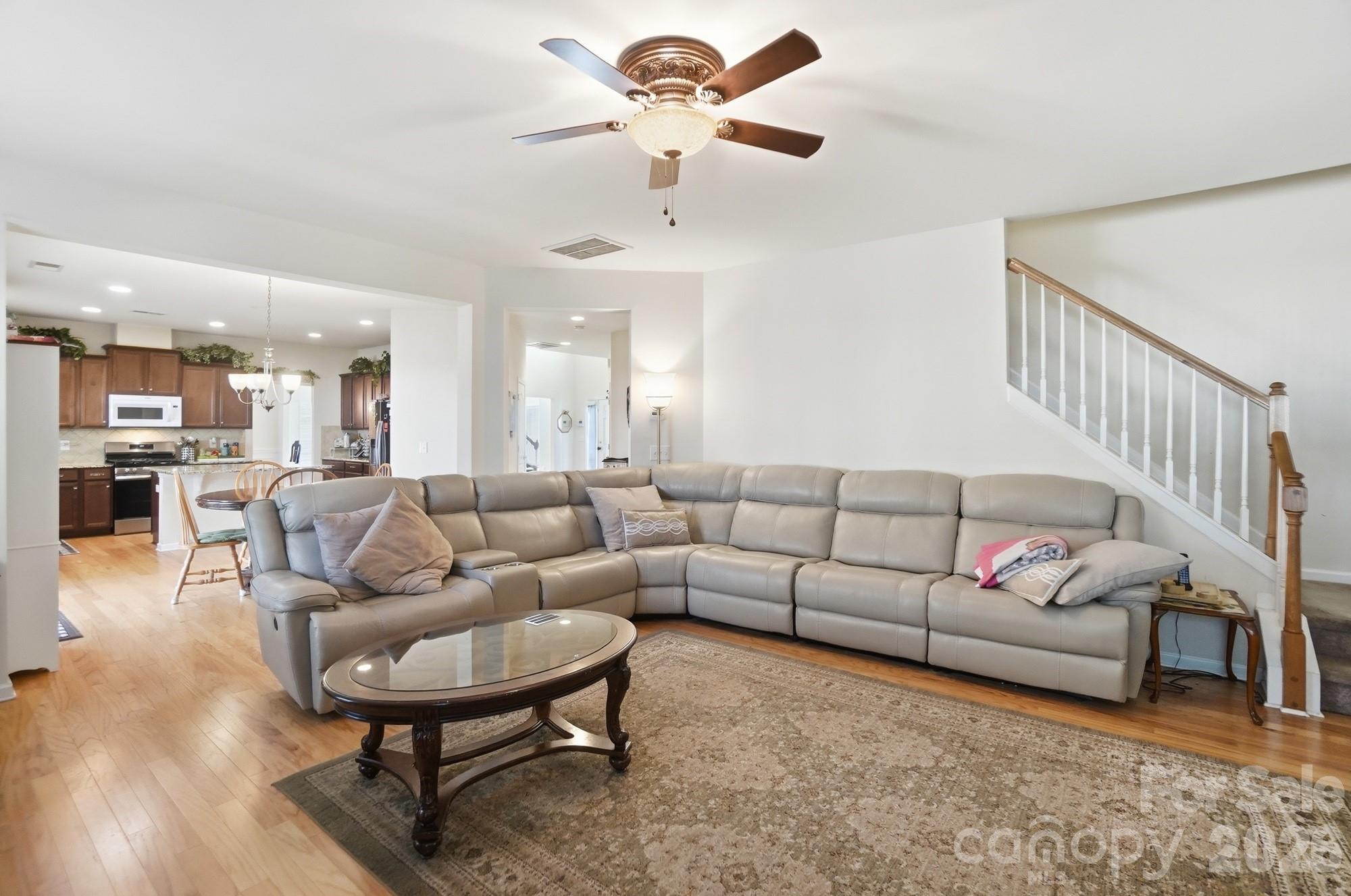 9202 Perseverance Drive Property Photo 17