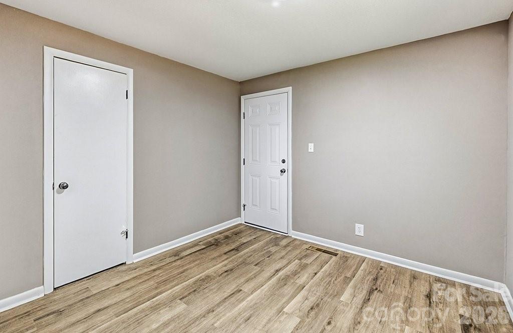 139 E Forest Drive Property Photo 23