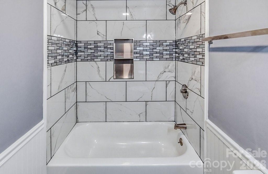 139 E Forest Drive Property Photo 28