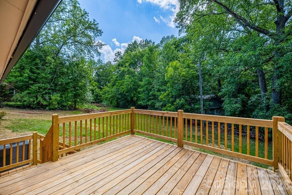 139 E Forest Drive Property Photo 32