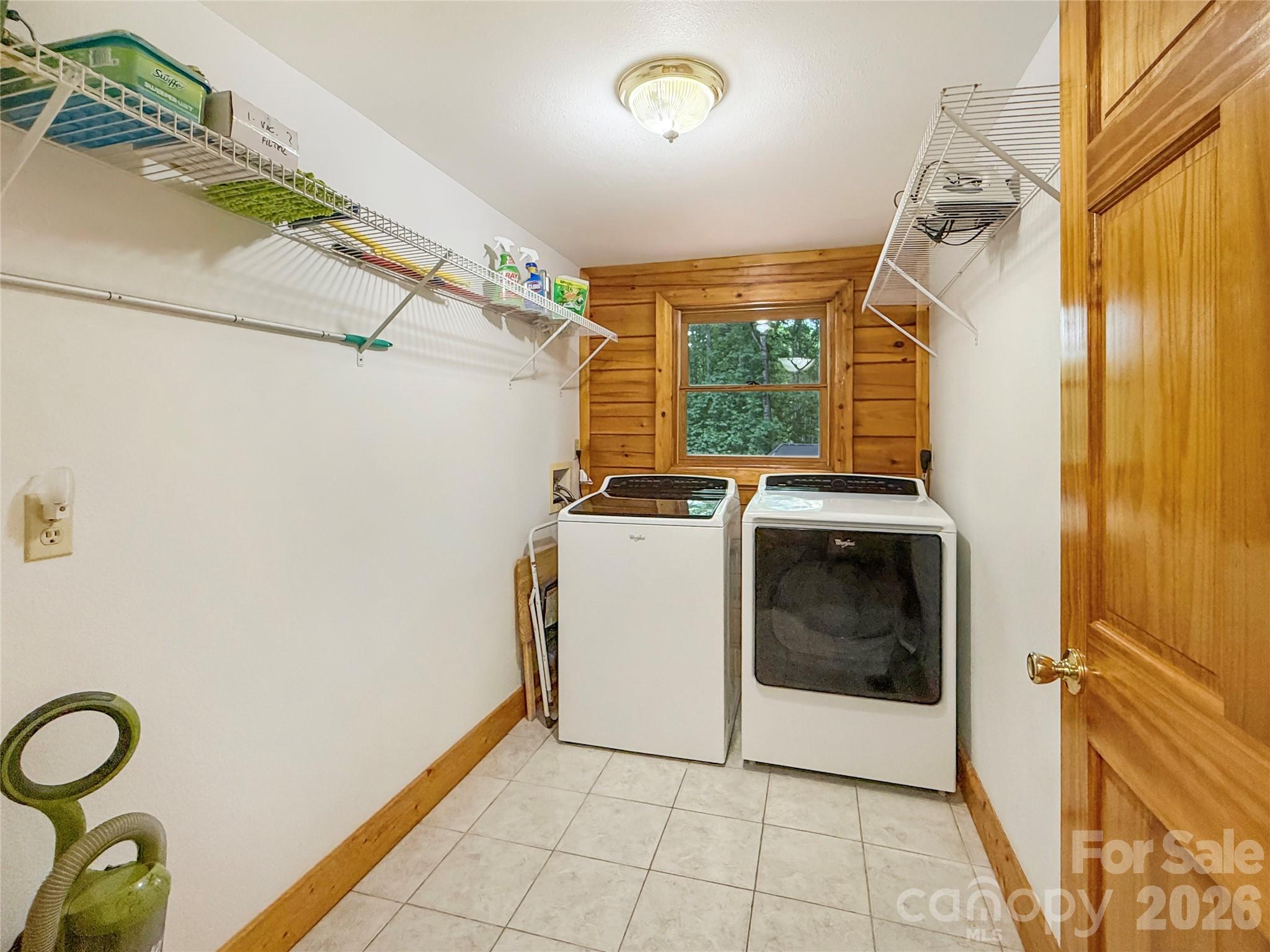 321 Grays Shadow Lane Property Photo 17