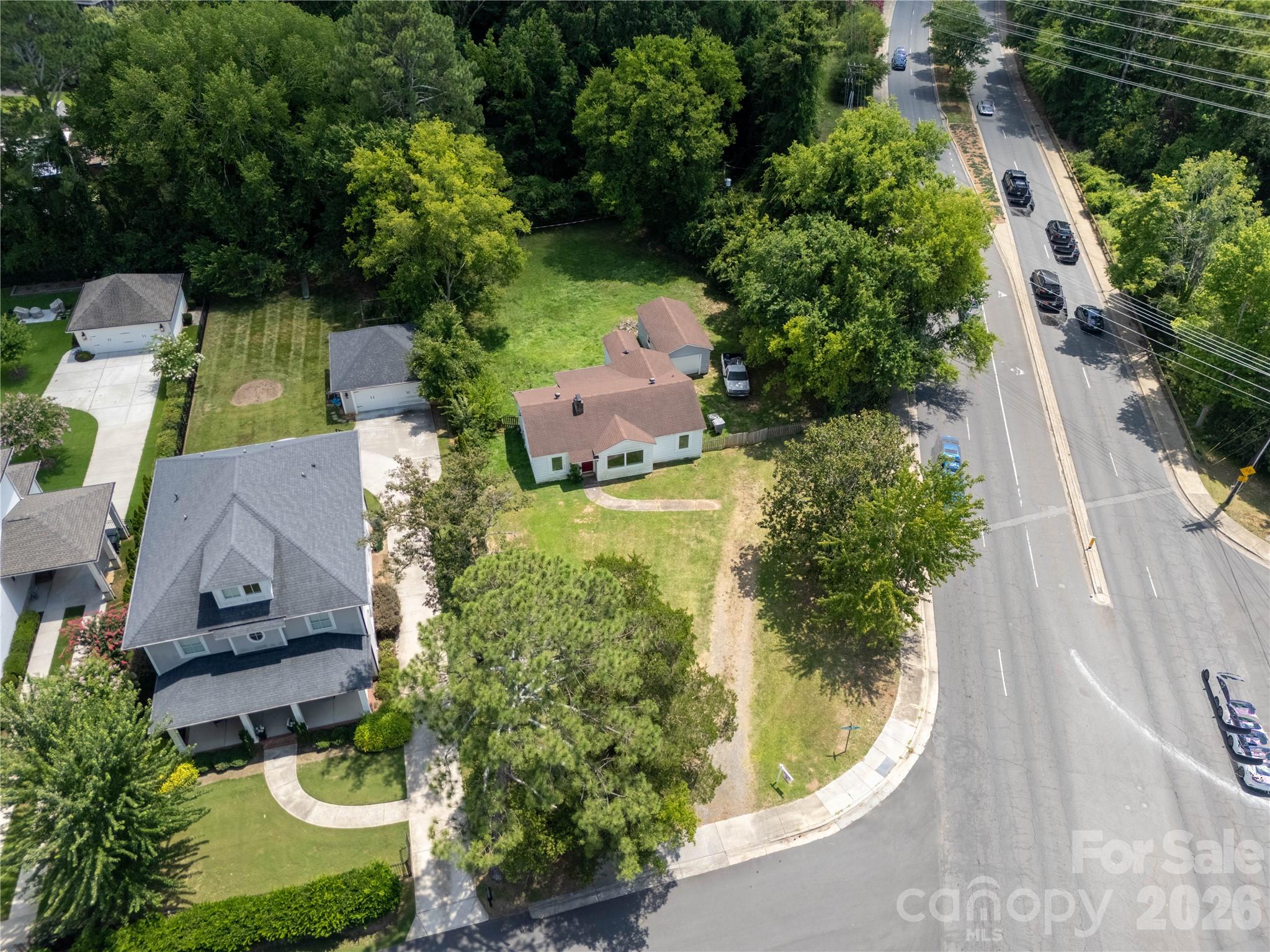 5410 Closeburn Road Property Photo 10