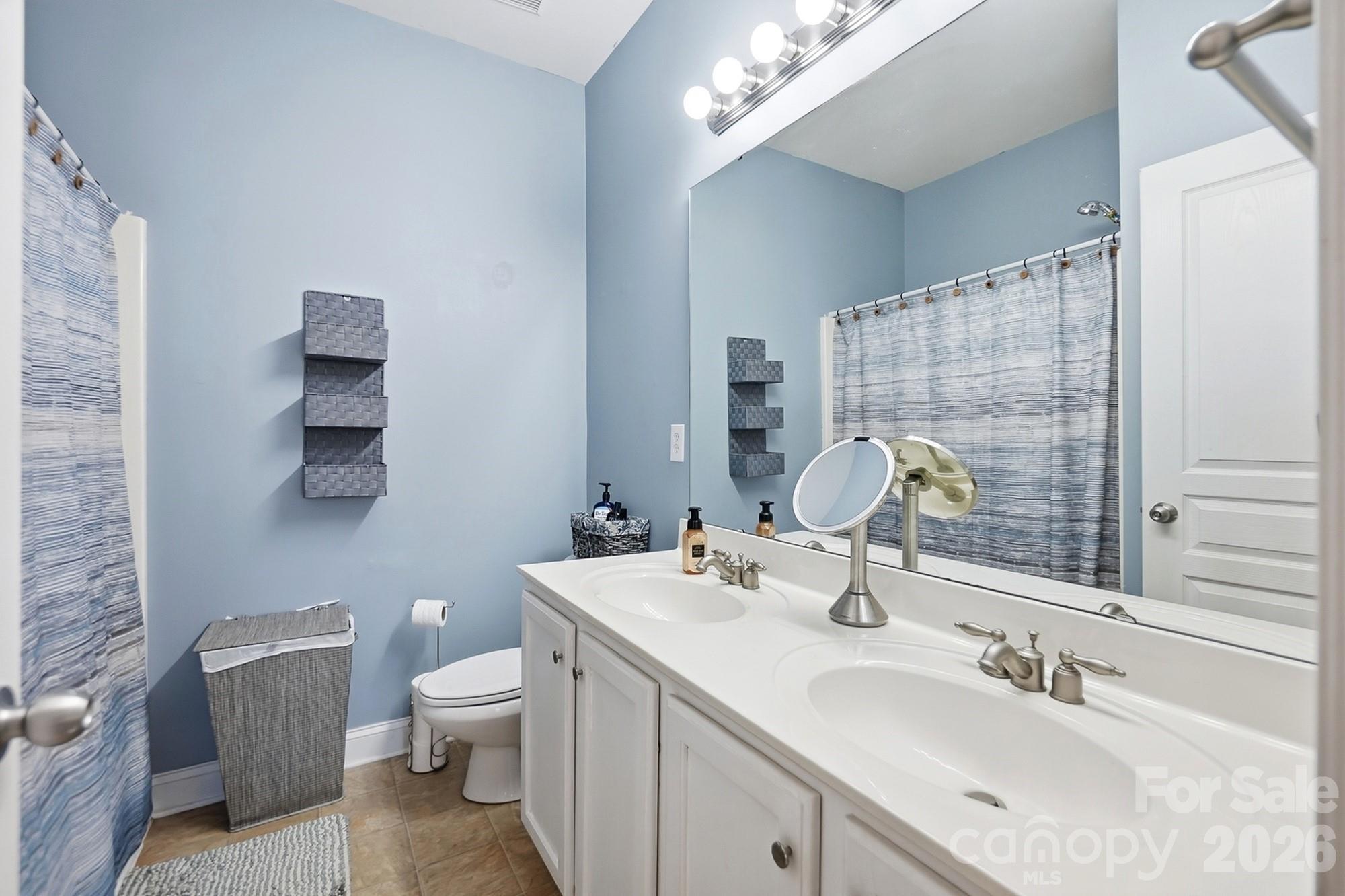 8500 Willow Branch Drive Property Photo 24