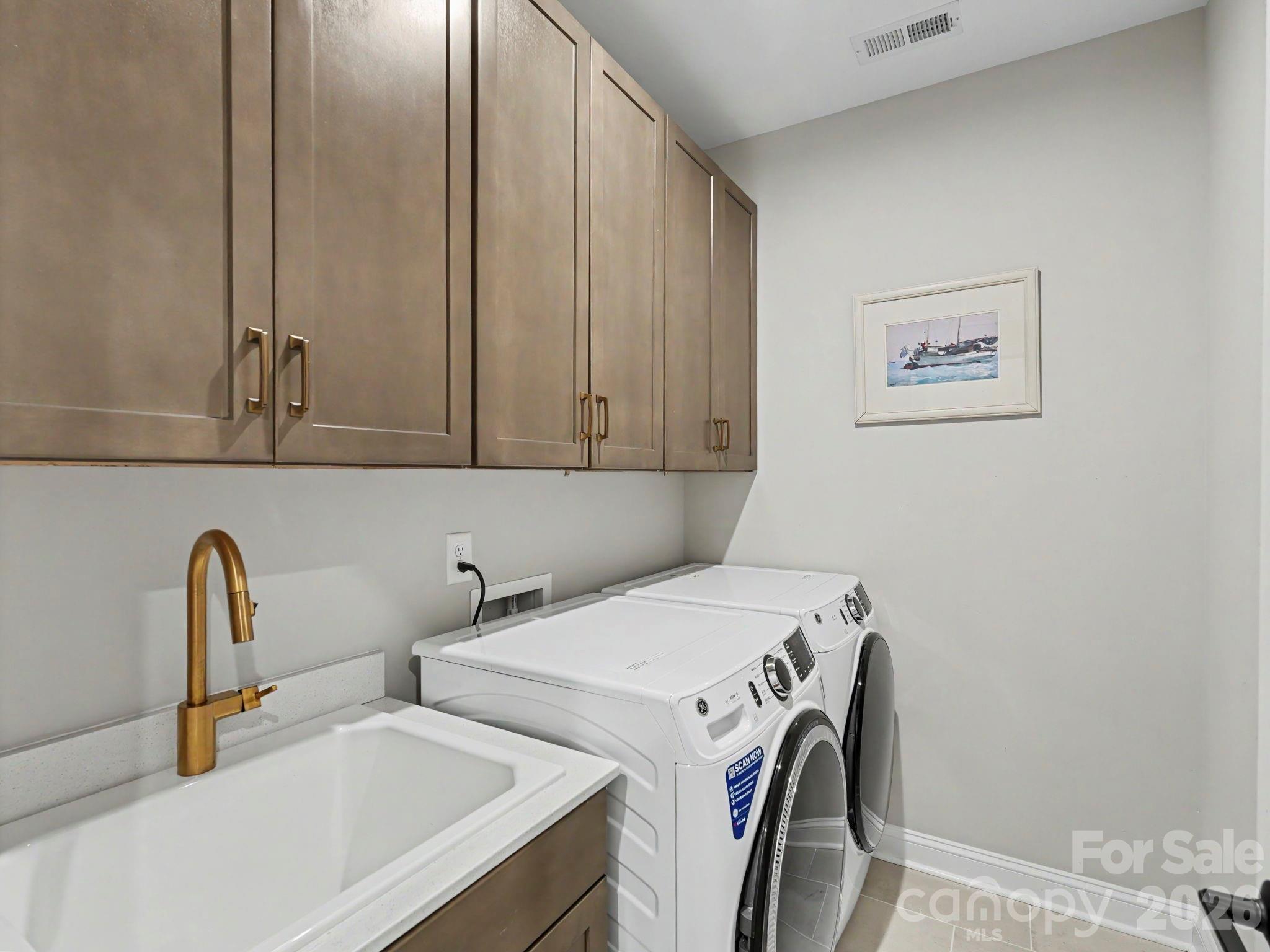 2523 Deacon Avenue Property Photo 24