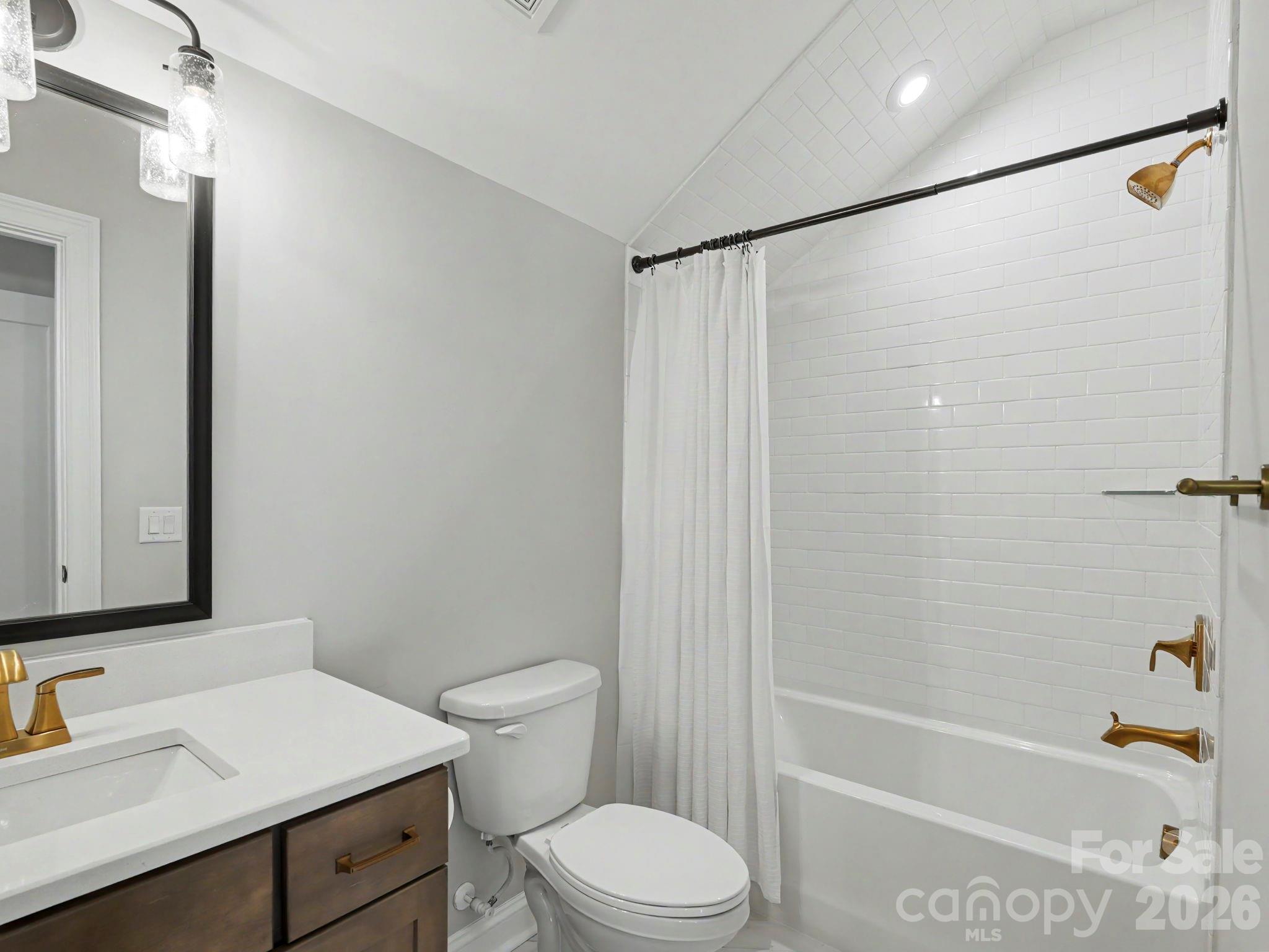 2523 Deacon Avenue Property Photo 35