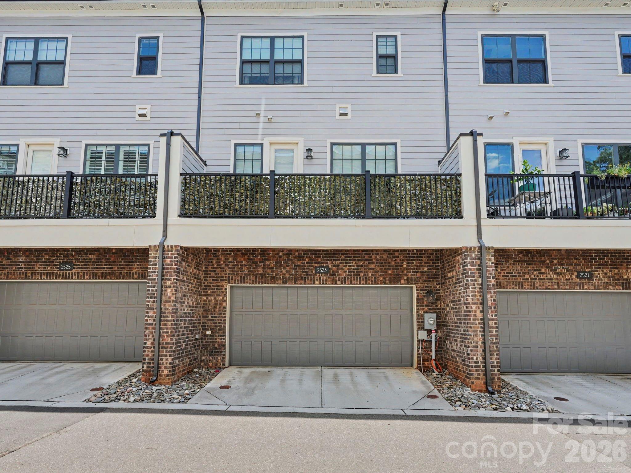2523 Deacon Avenue Property Photo 40
