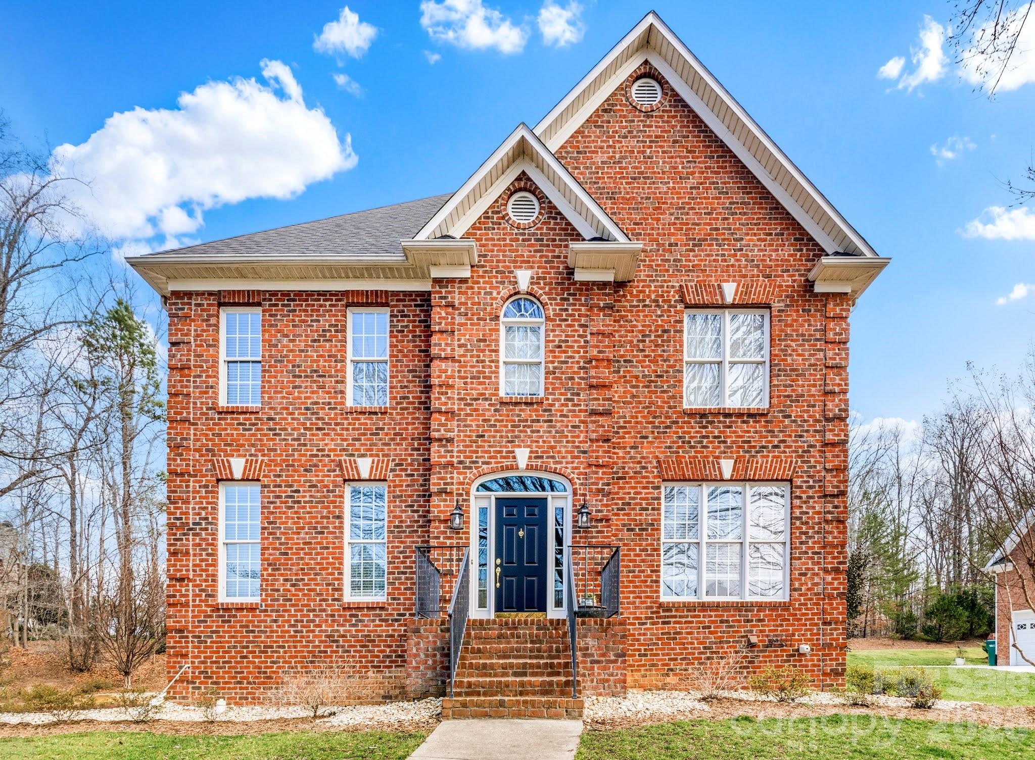 1869 Curraghmore Road Property Photo 1