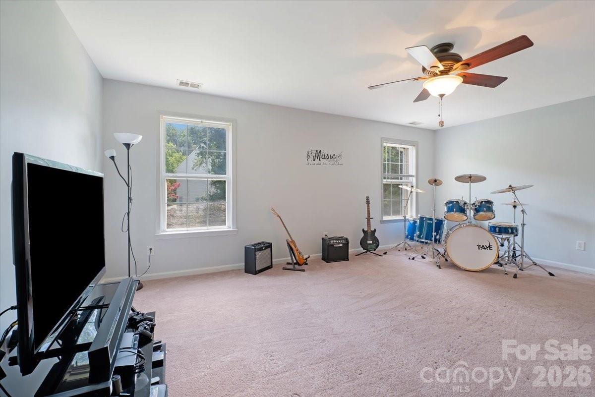 11932 Fox Glen Road Property Photo 15