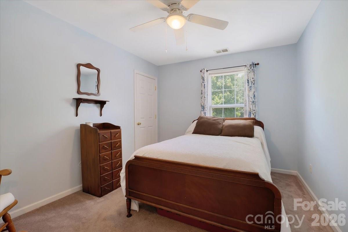 11932 Fox Glen Road Property Photo 16