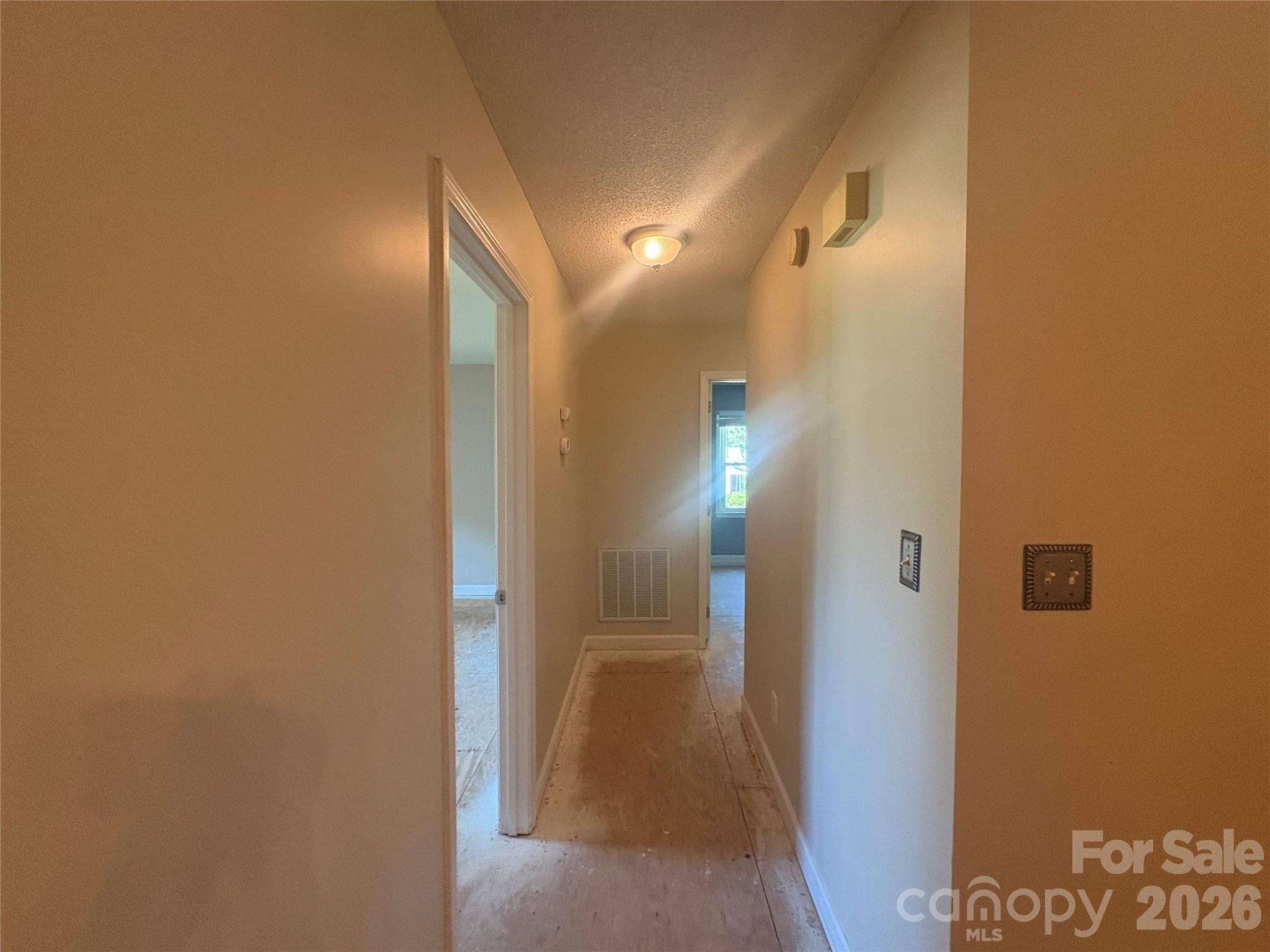 4105 Salem Pointe Drive Property Photo 10
