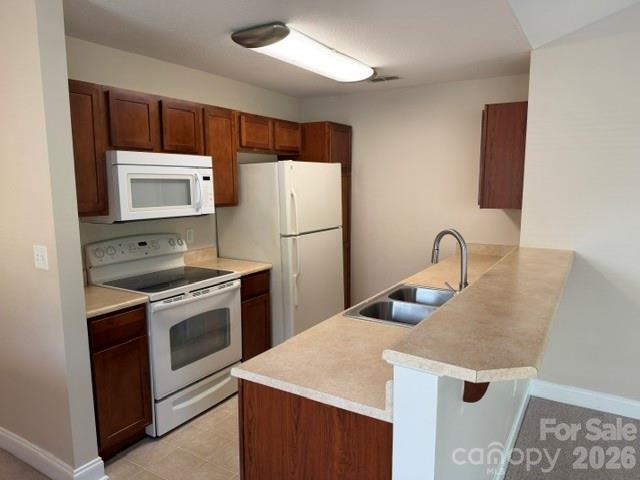 93 Foxden Drive 204 Property Photo 3