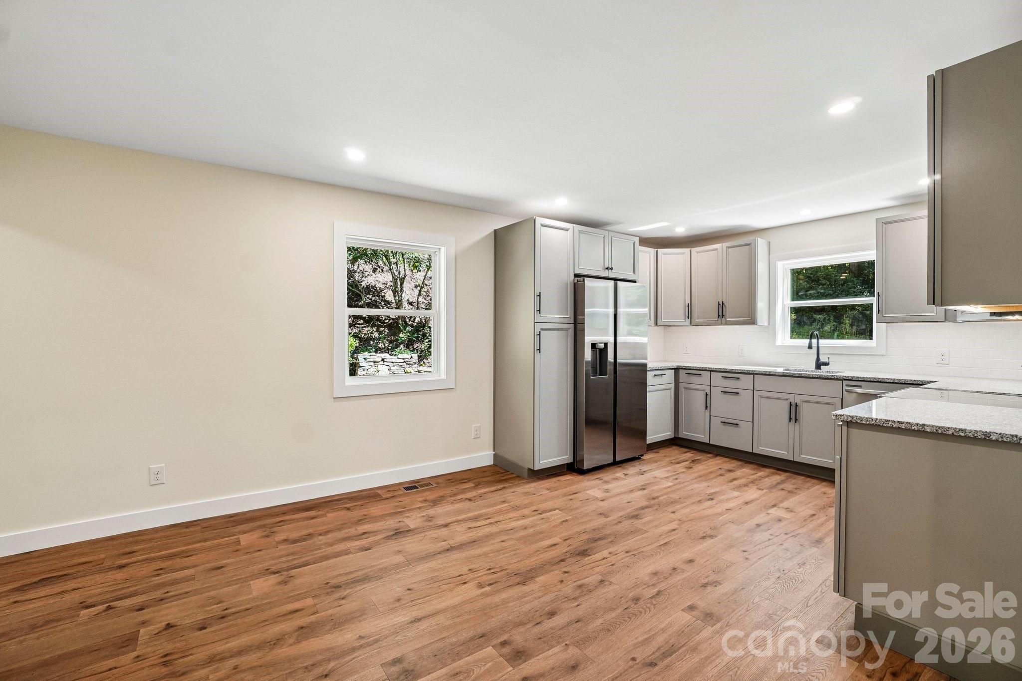 165 Westwood Drive Property Photo 12