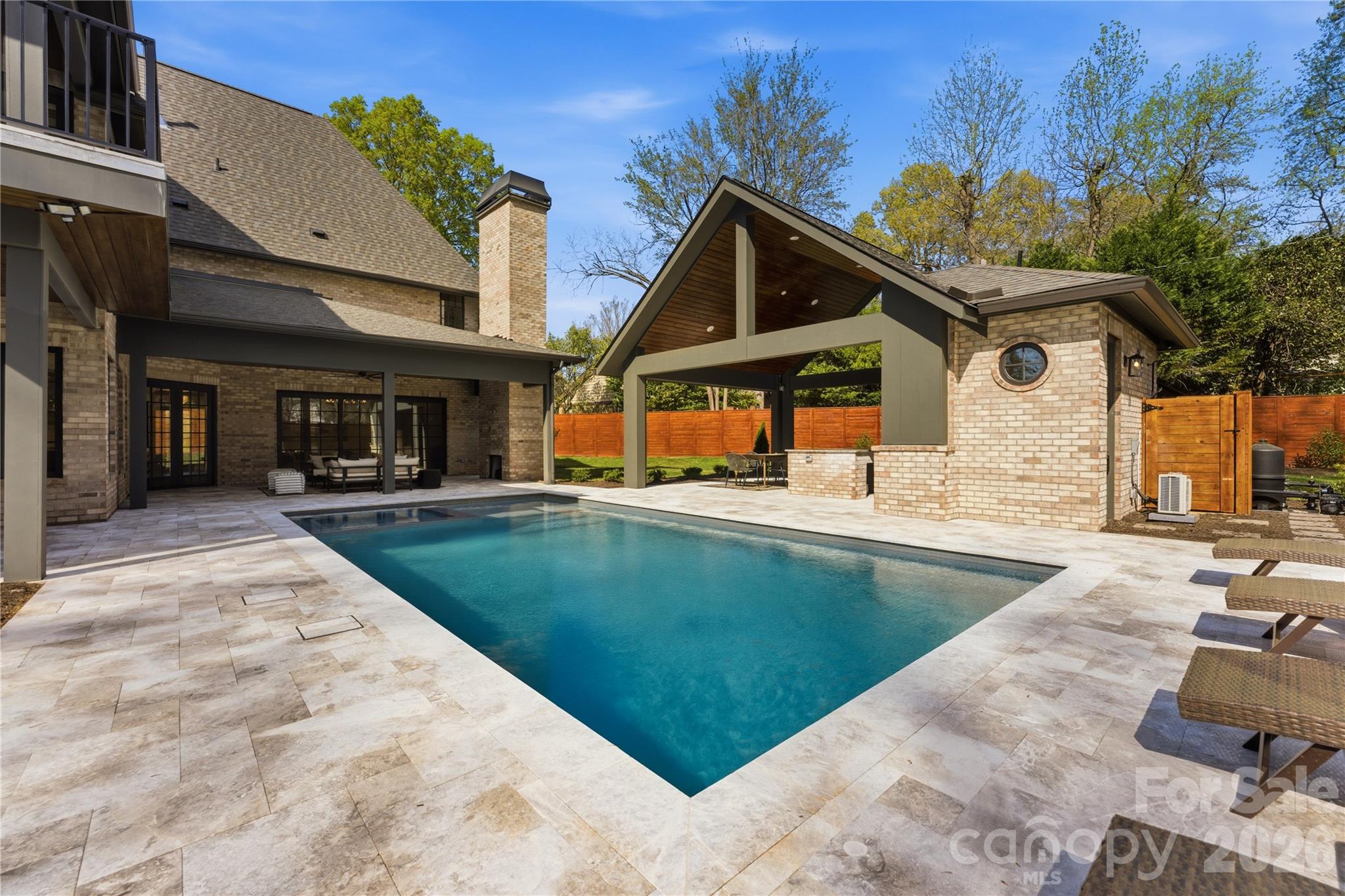154 N Canterbury Road Property Photo 10