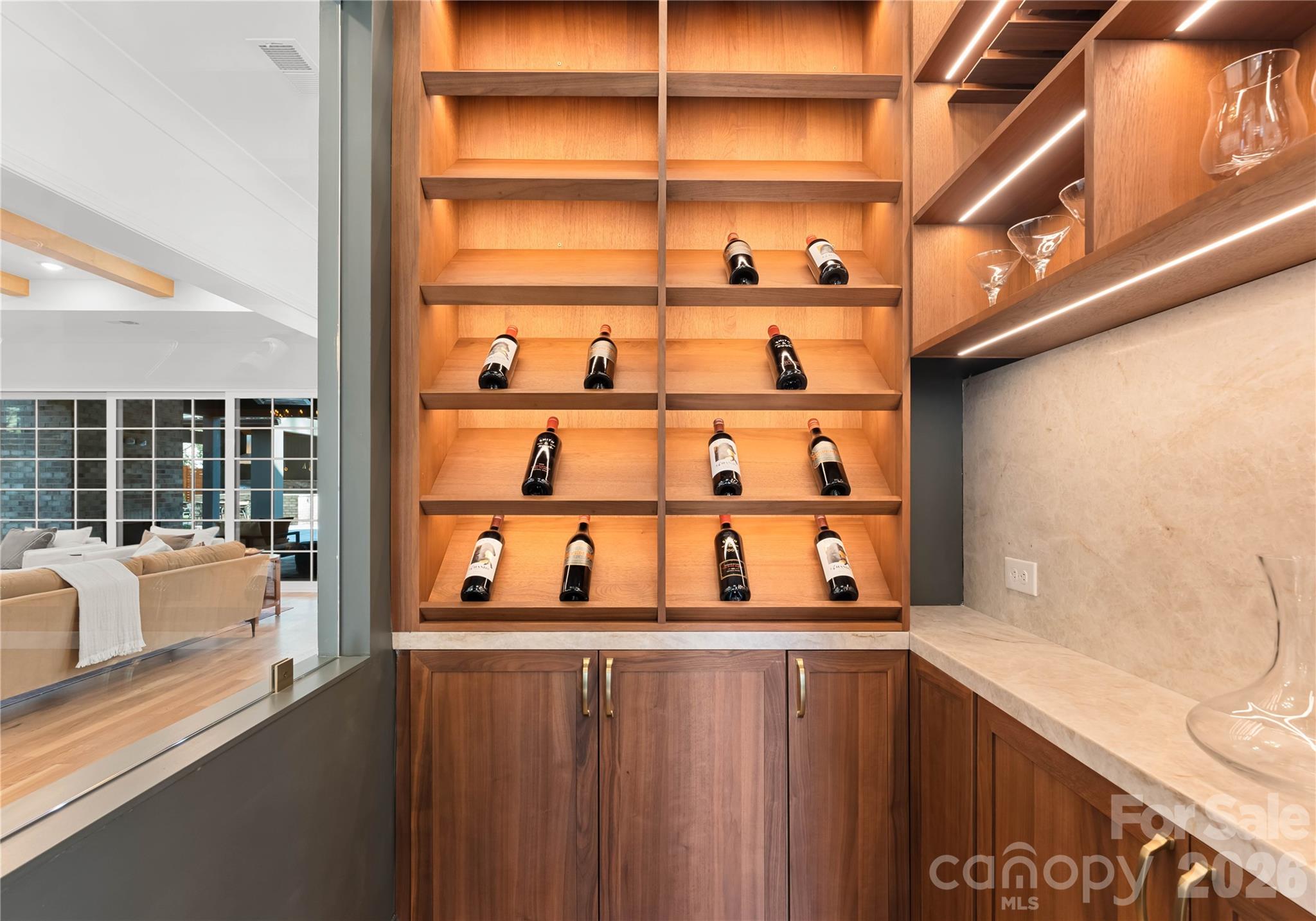 154 N Canterbury Road Property Photo 14