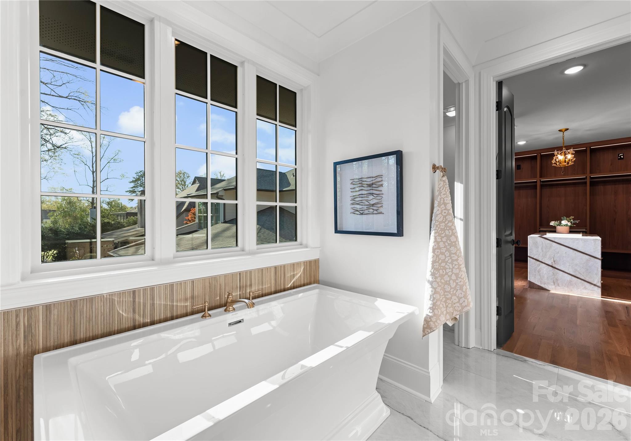 154 N Canterbury Road Property Photo 28