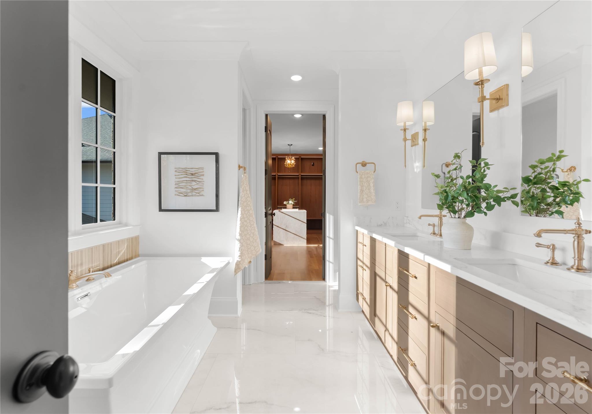 154 N Canterbury Road Property Photo 29