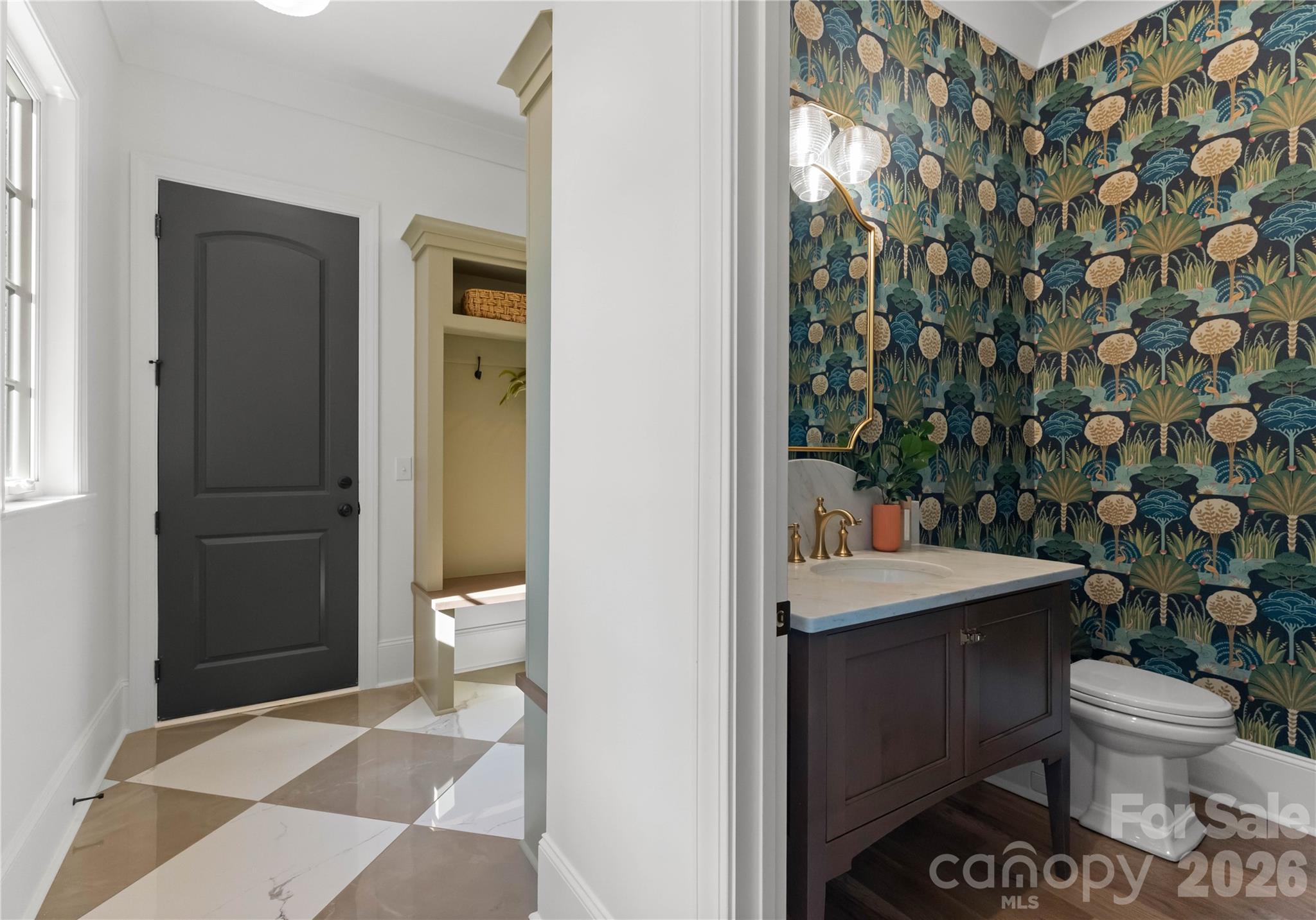 154 N Canterbury Road Property Photo 43