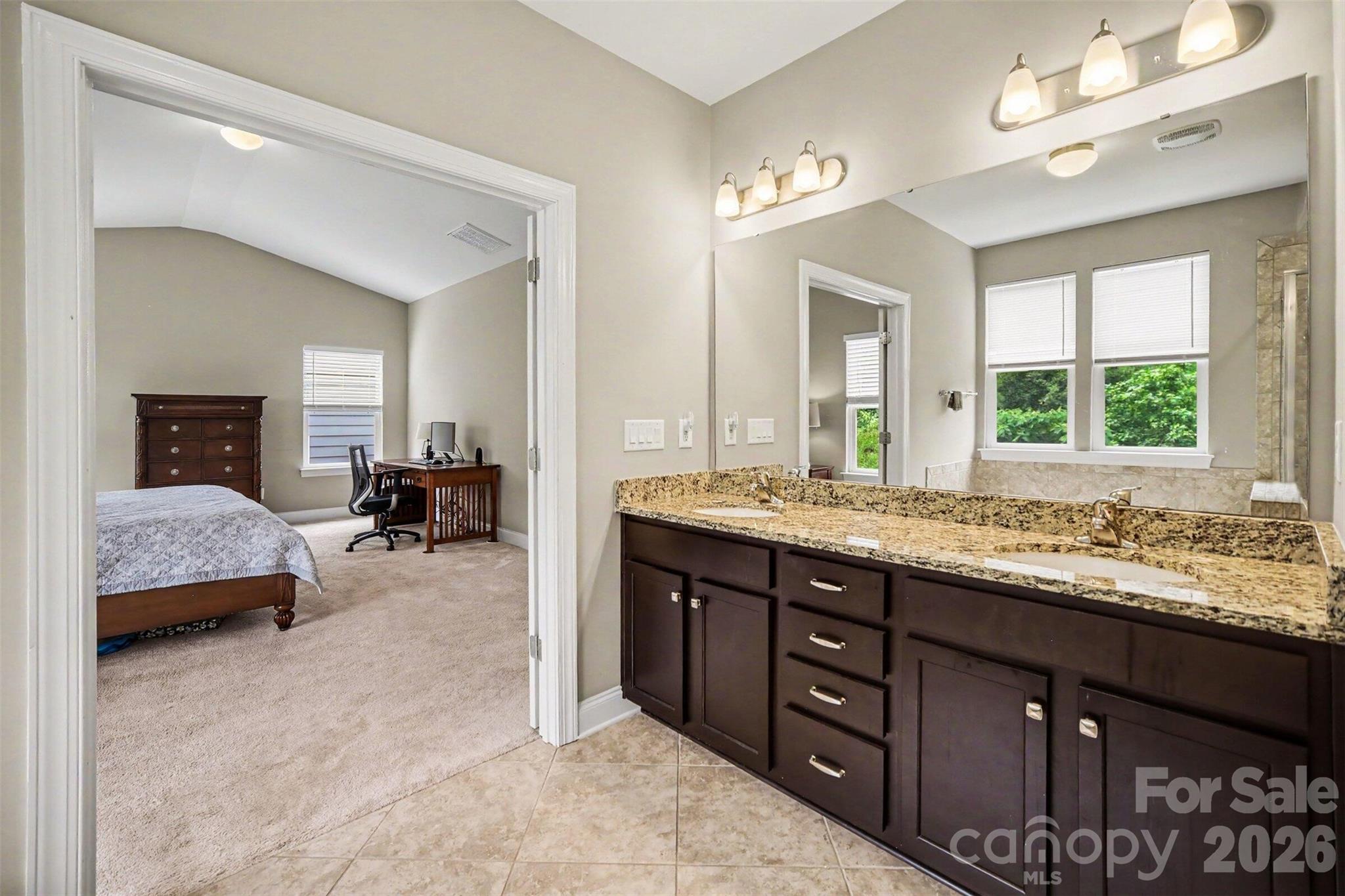 6003 Fallondale Road Property Photo 21