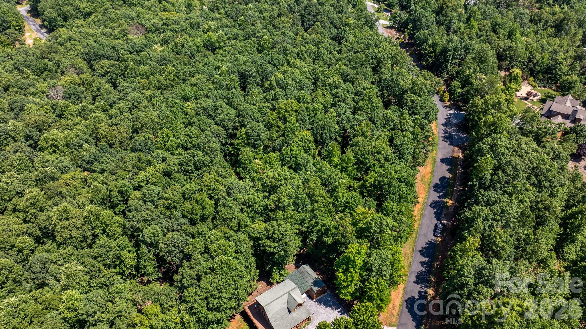 152 Woodgate Trail 95 Property Photo 17