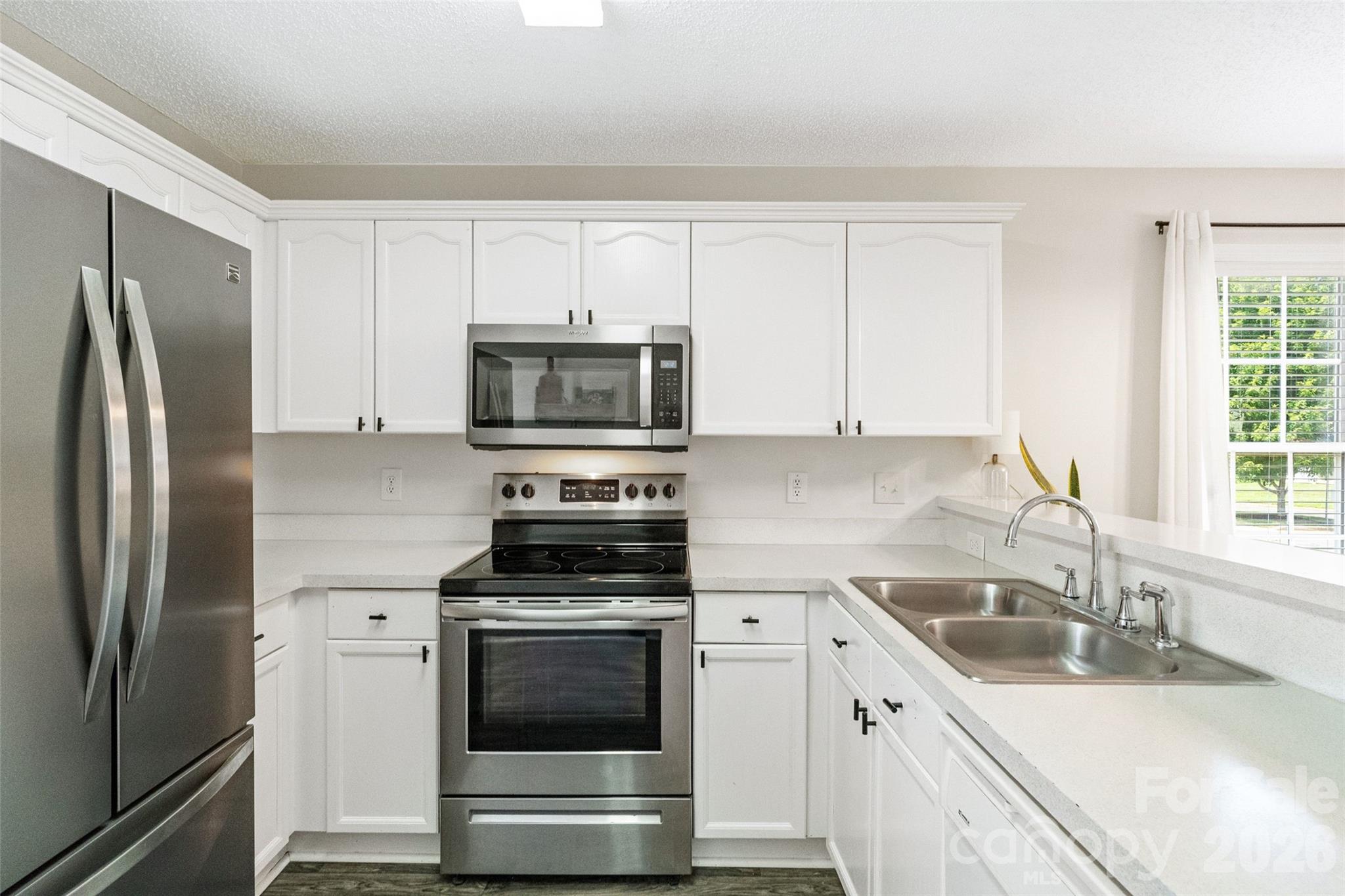 1583 Tiana Way Property Photo 15