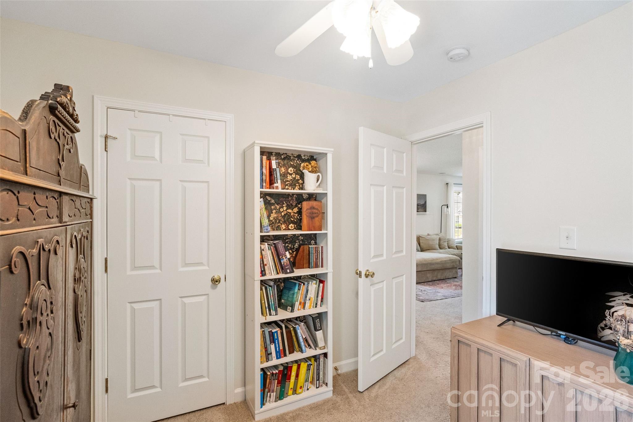 1583 Tiana Way Property Photo 18