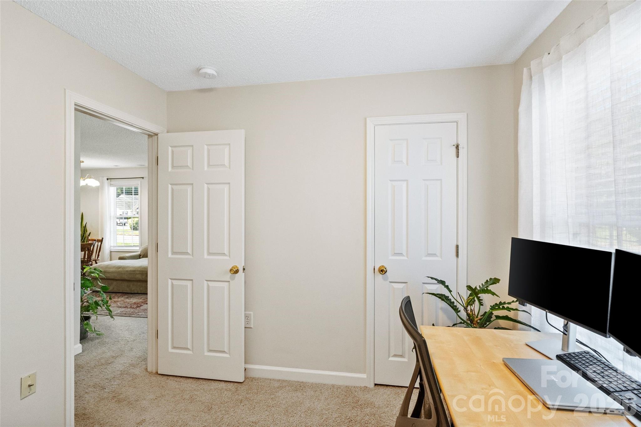 1583 Tiana Way Property Photo 20