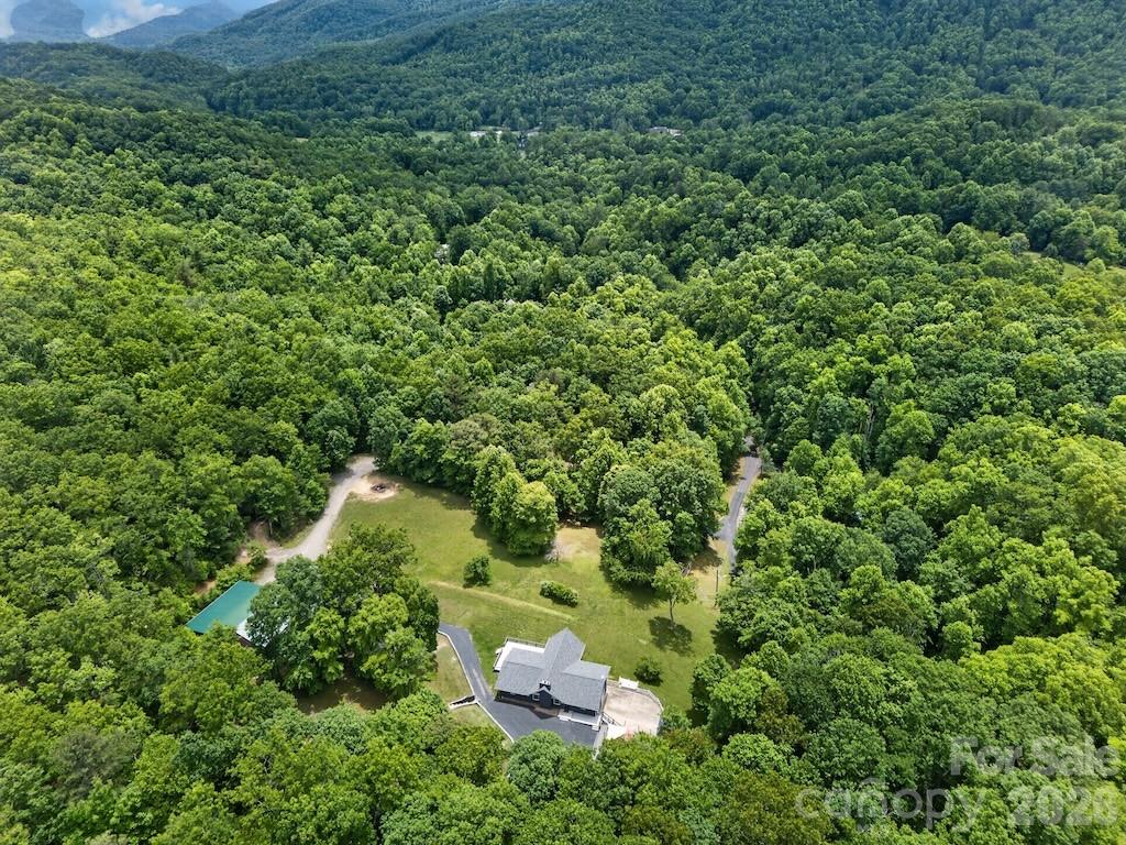 97 Whippoorwill Lane Property Photo 33
