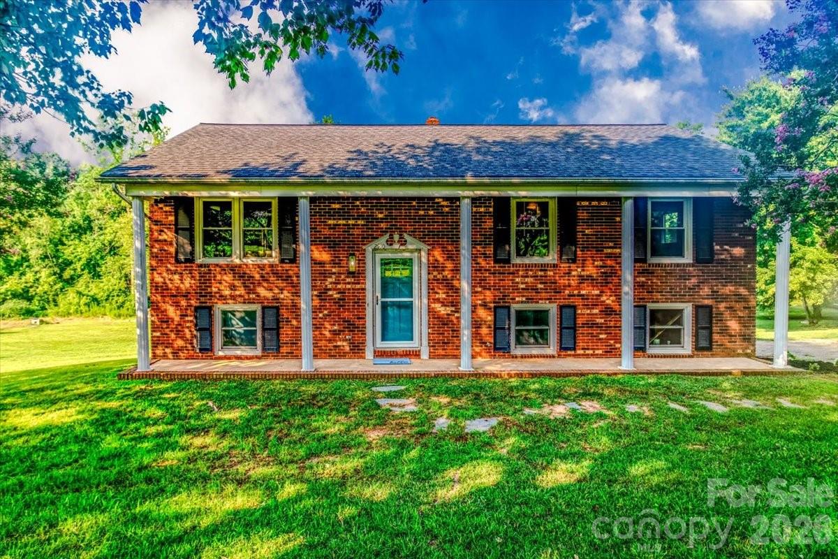 2910 Old Highway 60 Highway Property Photo 6