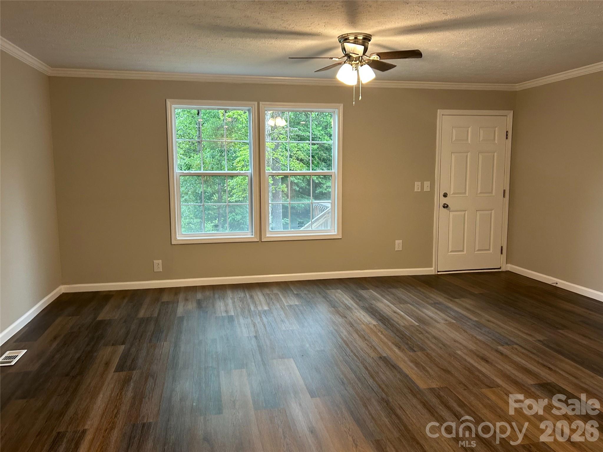 3153 Bear Trail Drive Property Photo 7