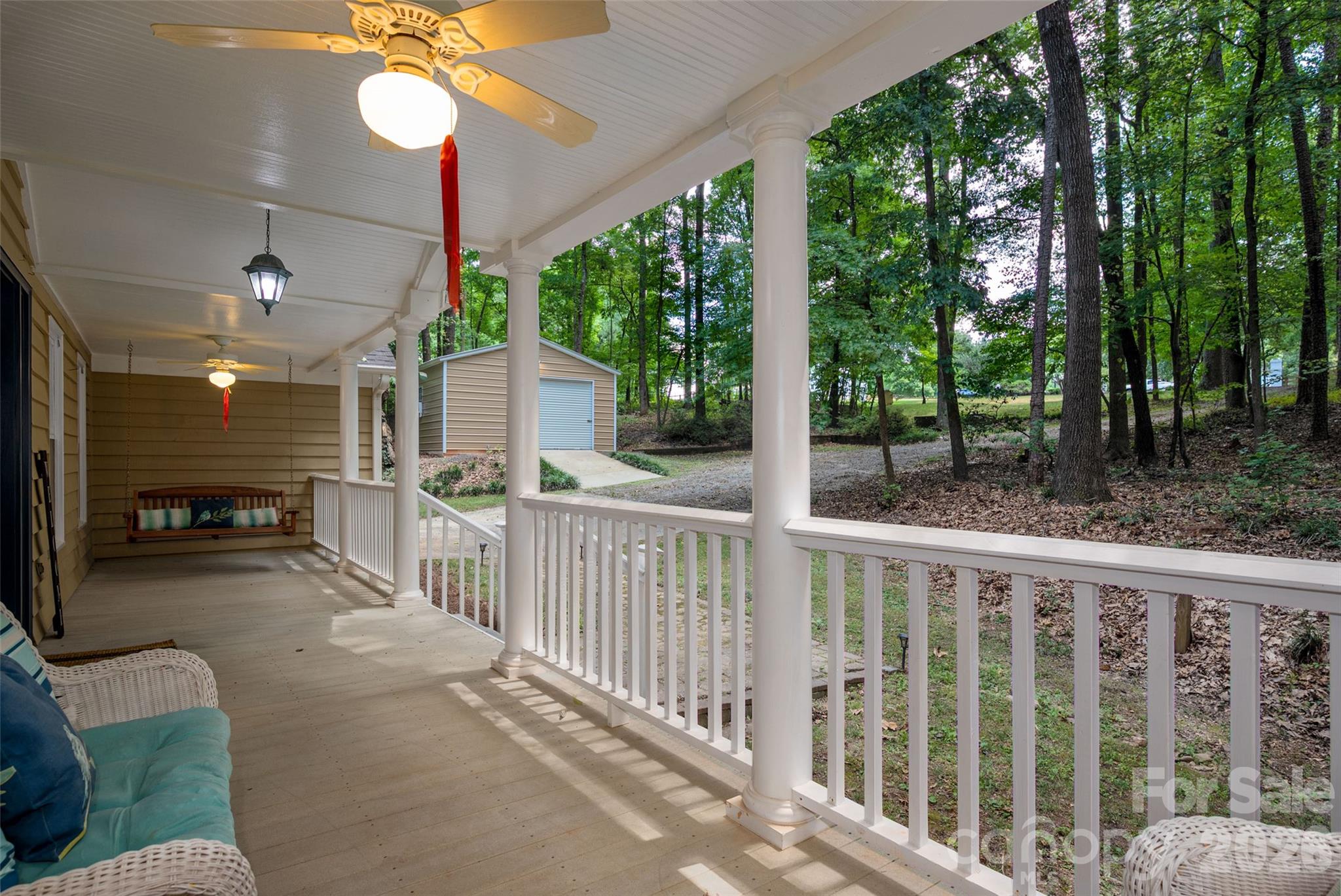 909 Woodland Forest Drive Property Photo 4